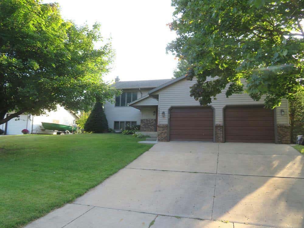 1821 ASHLAND RD, NEW ULM, MN 56073, photo 1 of 23