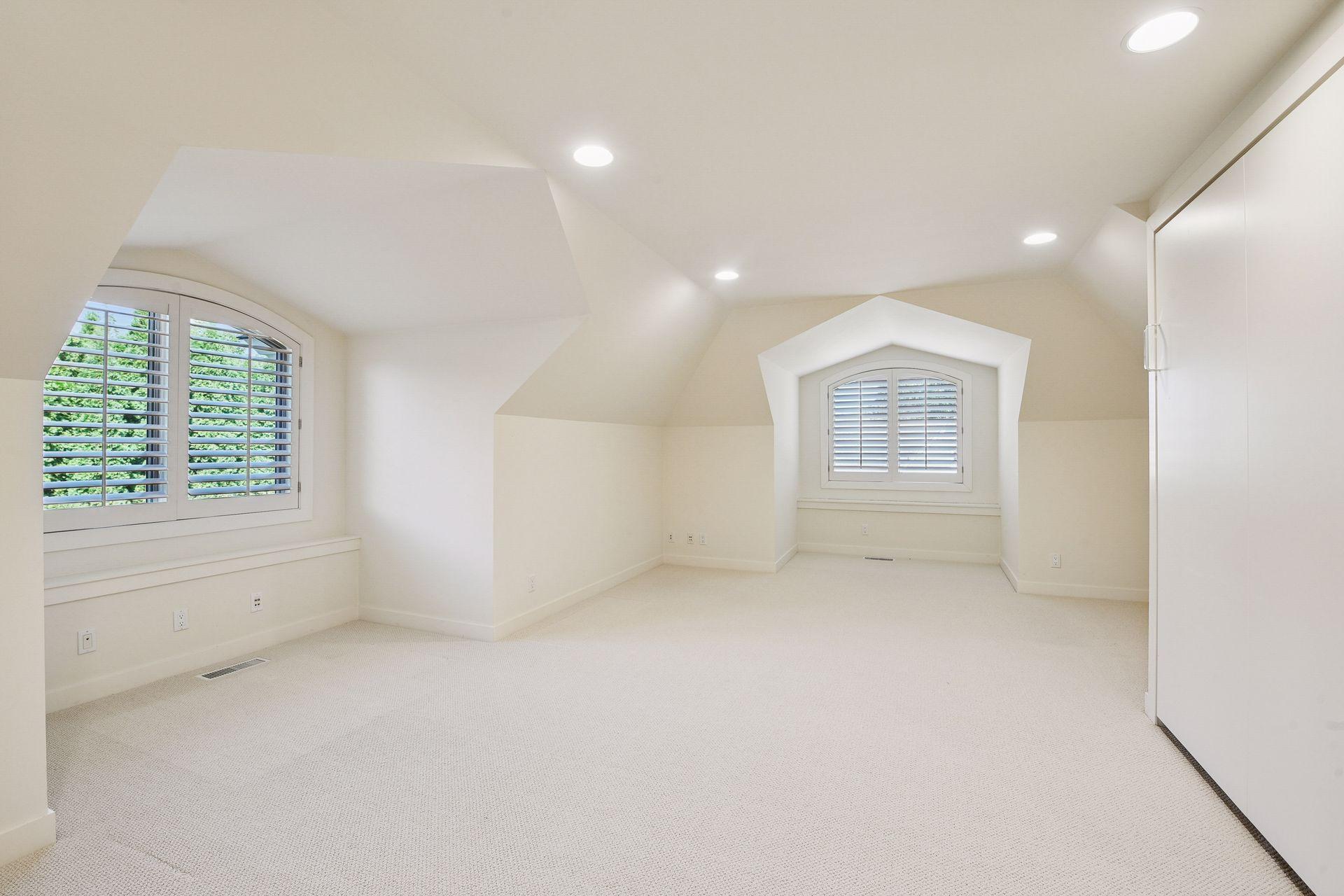 Minneapolis, Minnesota, 55439, United States, 5 Bedrooms Bedrooms, ,5 BathroomsBathrooms,Residential,Active,1944273