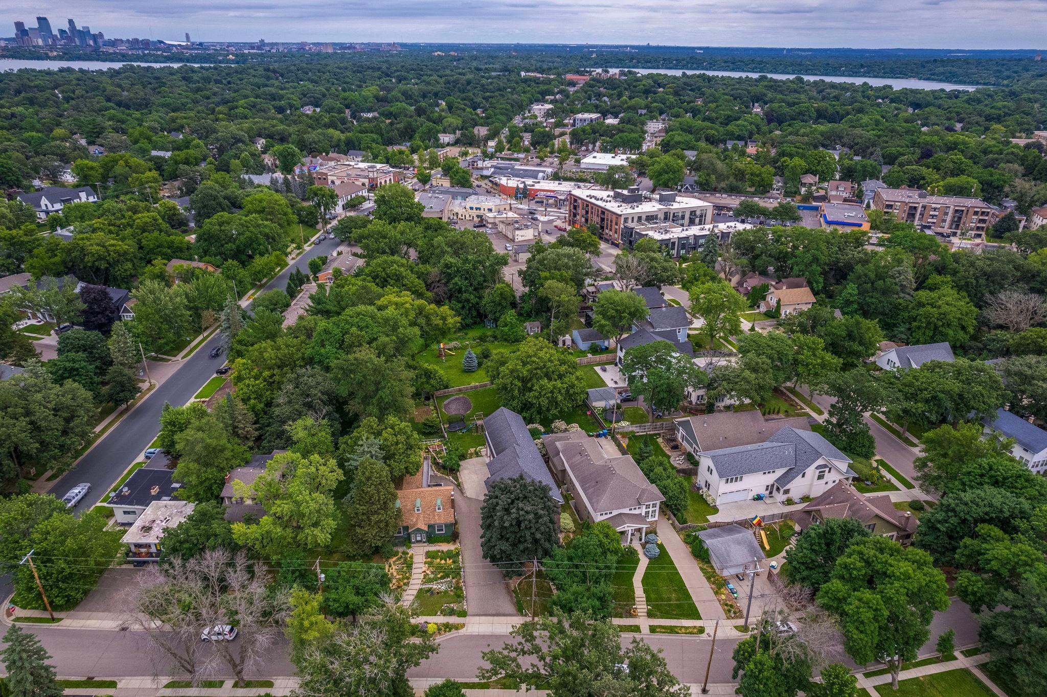 Minneapolis, Minnesota, 55424, United States, 5 Bedrooms Bedrooms, ,6 BathroomsBathrooms,Residential,Active,1936394