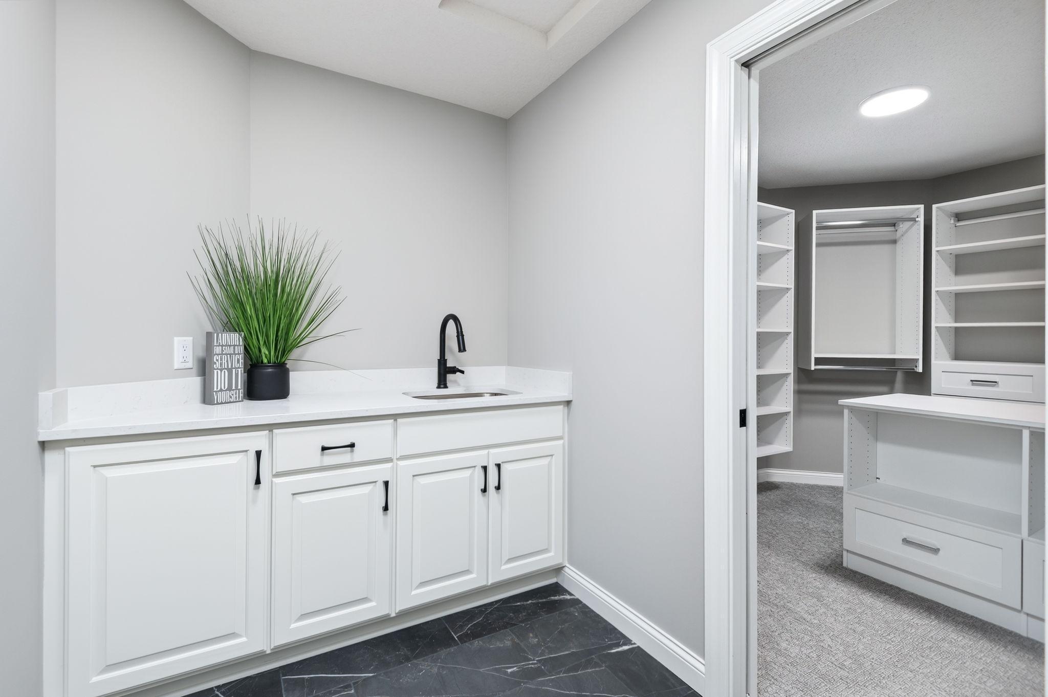 Minnetonka, Minnesota, 55345, United States, 5 Bedrooms Bedrooms, ,4 BathroomsBathrooms,Residential,Active,2025648