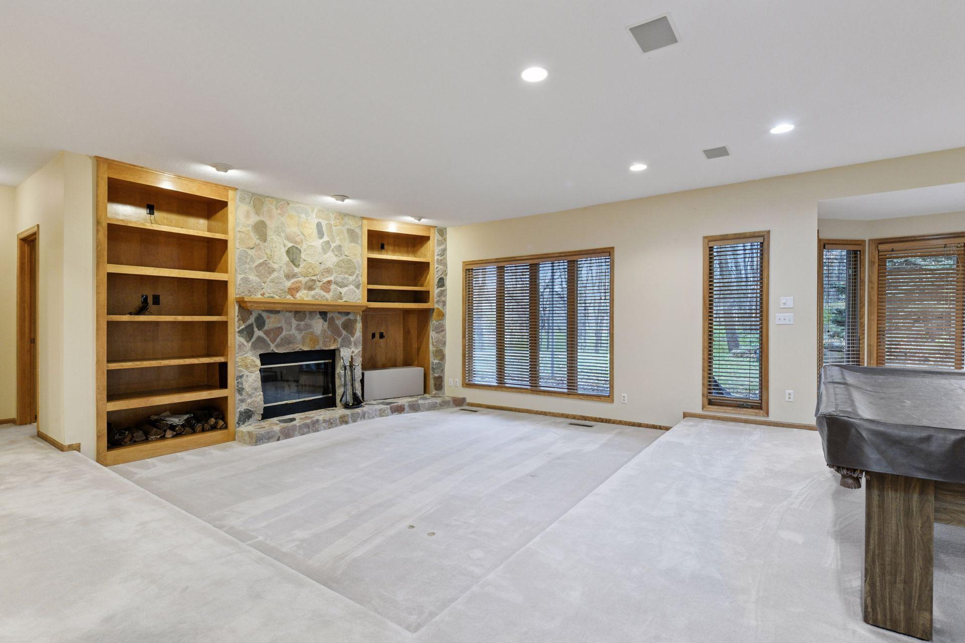 Excelsior, Minnesota, 55331, United States, 4 Bedrooms Bedrooms, ,4 BathroomsBathrooms,Residential,Active,1996287