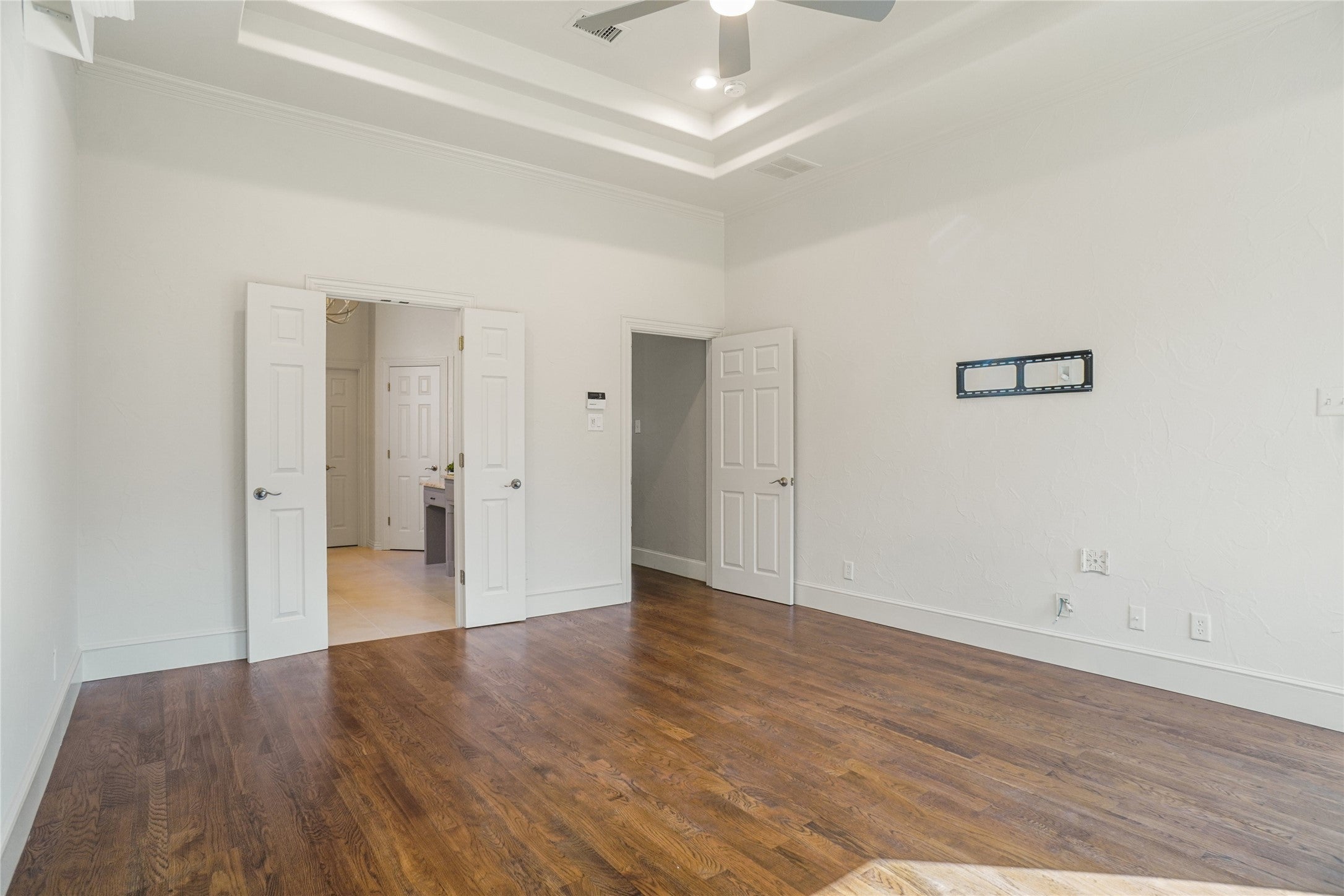 Southlake, Texas, 76092, United States, 4 Bedrooms Bedrooms, ,4 BathroomsBathrooms,Residential,Active,1962191