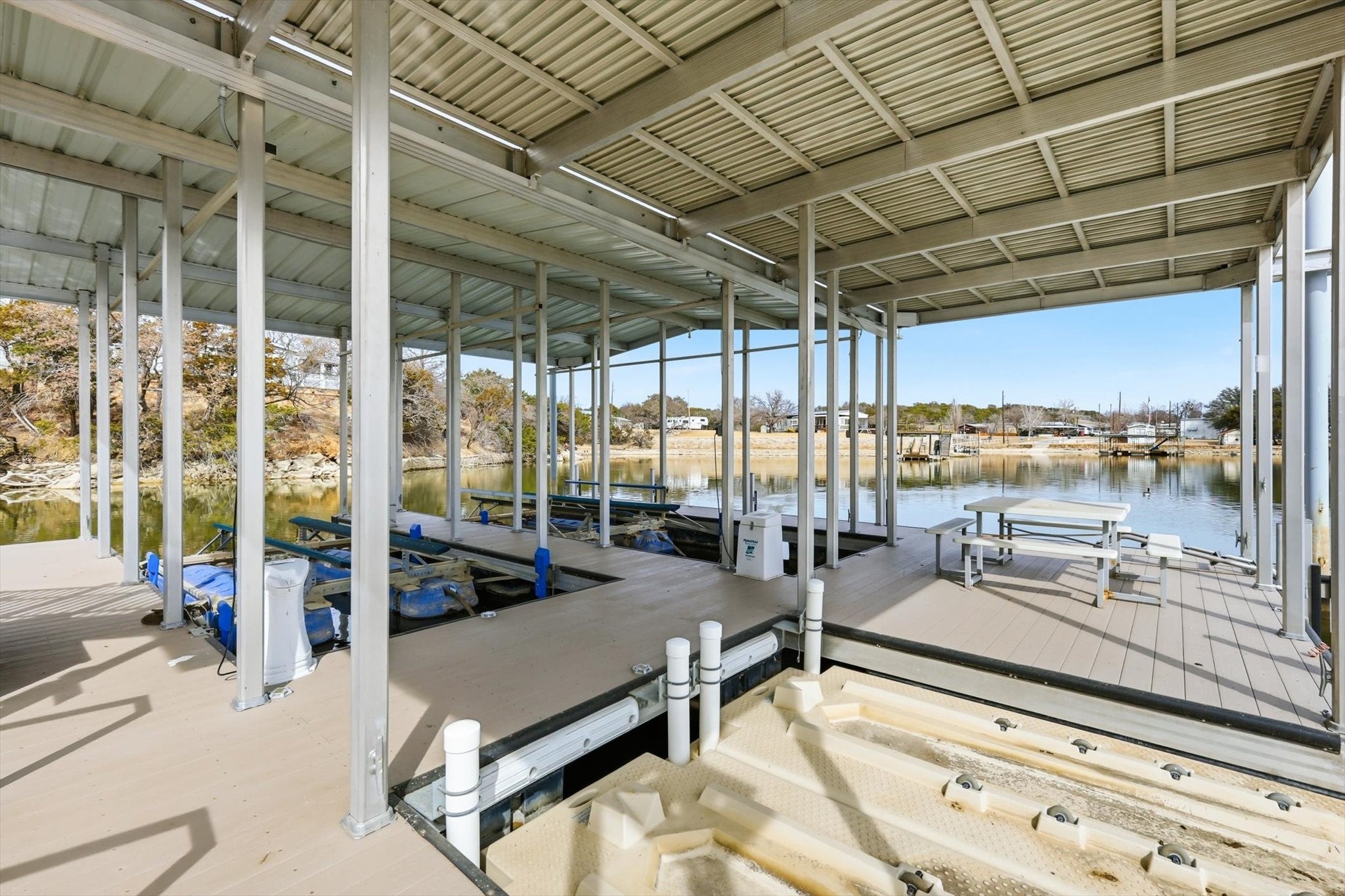 Graham, Texas, 76450, United States, 4 Bedrooms Bedrooms, ,4 BathroomsBathrooms,Residential,Active,2017097