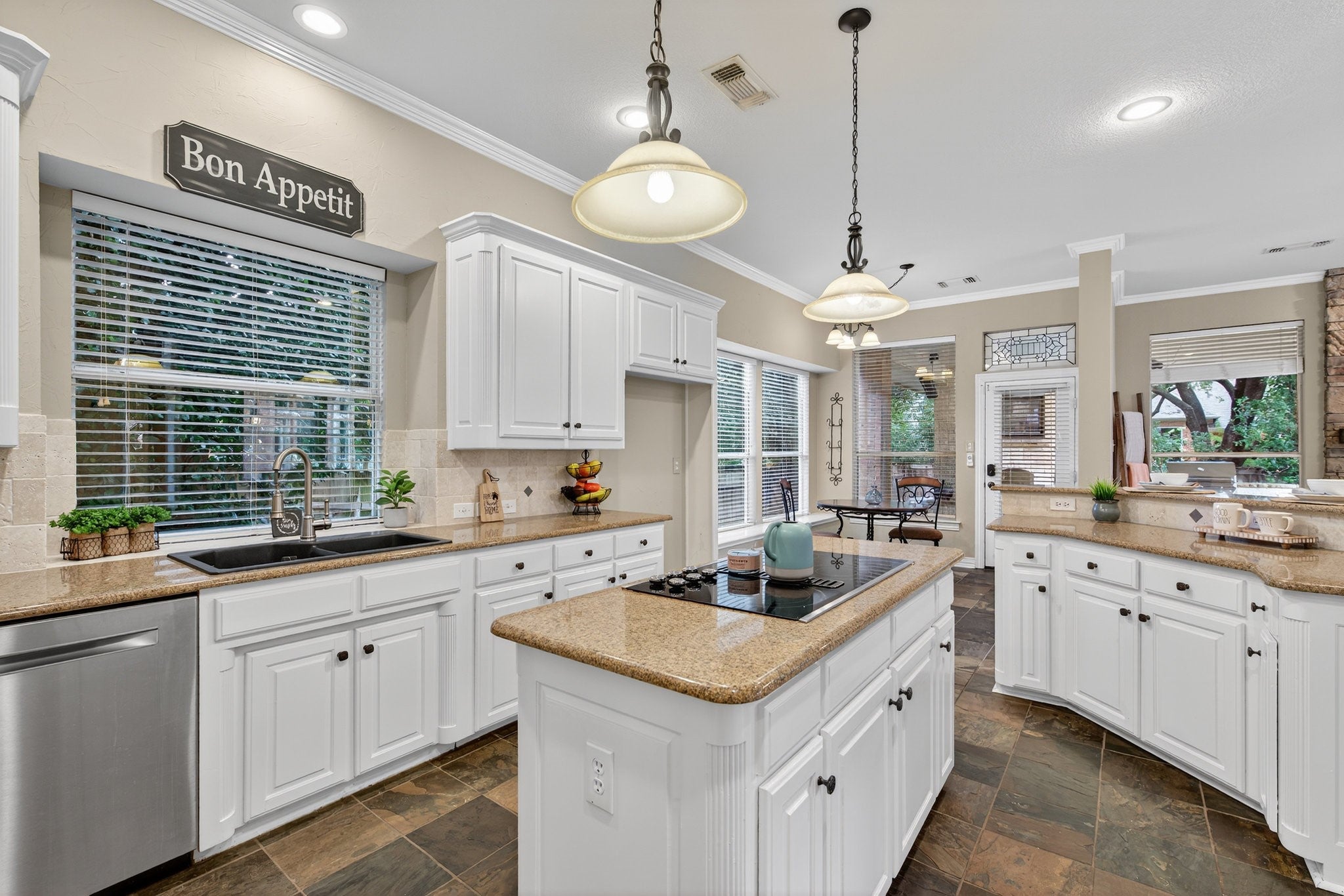 Southlake, Texas, 76092, United States, 4 Bedrooms Bedrooms, ,4 BathroomsBathrooms,Residential,Active,1969768