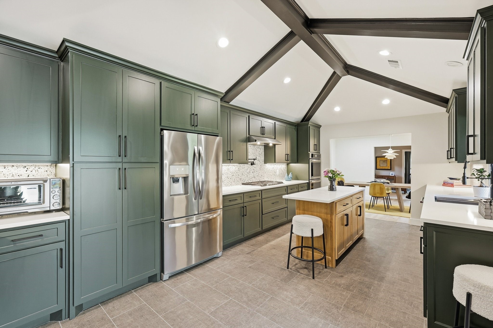 Dallas, Texas, 75248, United States, 4 Bedrooms Bedrooms, ,3 BathroomsBathrooms,Residential,Active,1973343