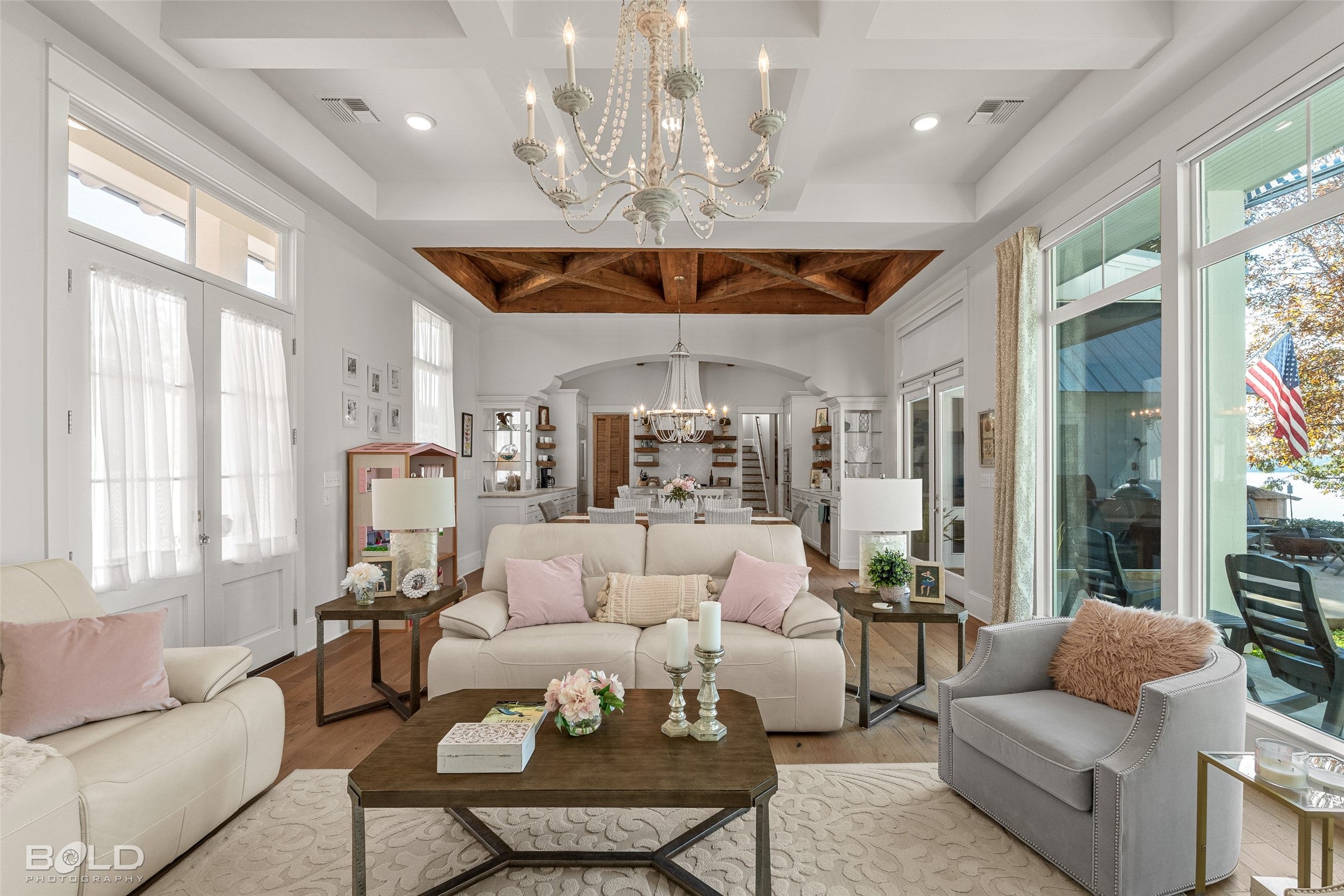 Many, Louisiana, 71449, United States, 3 Bedrooms Bedrooms, ,4 BathroomsBathrooms,Residential,Active,1993970