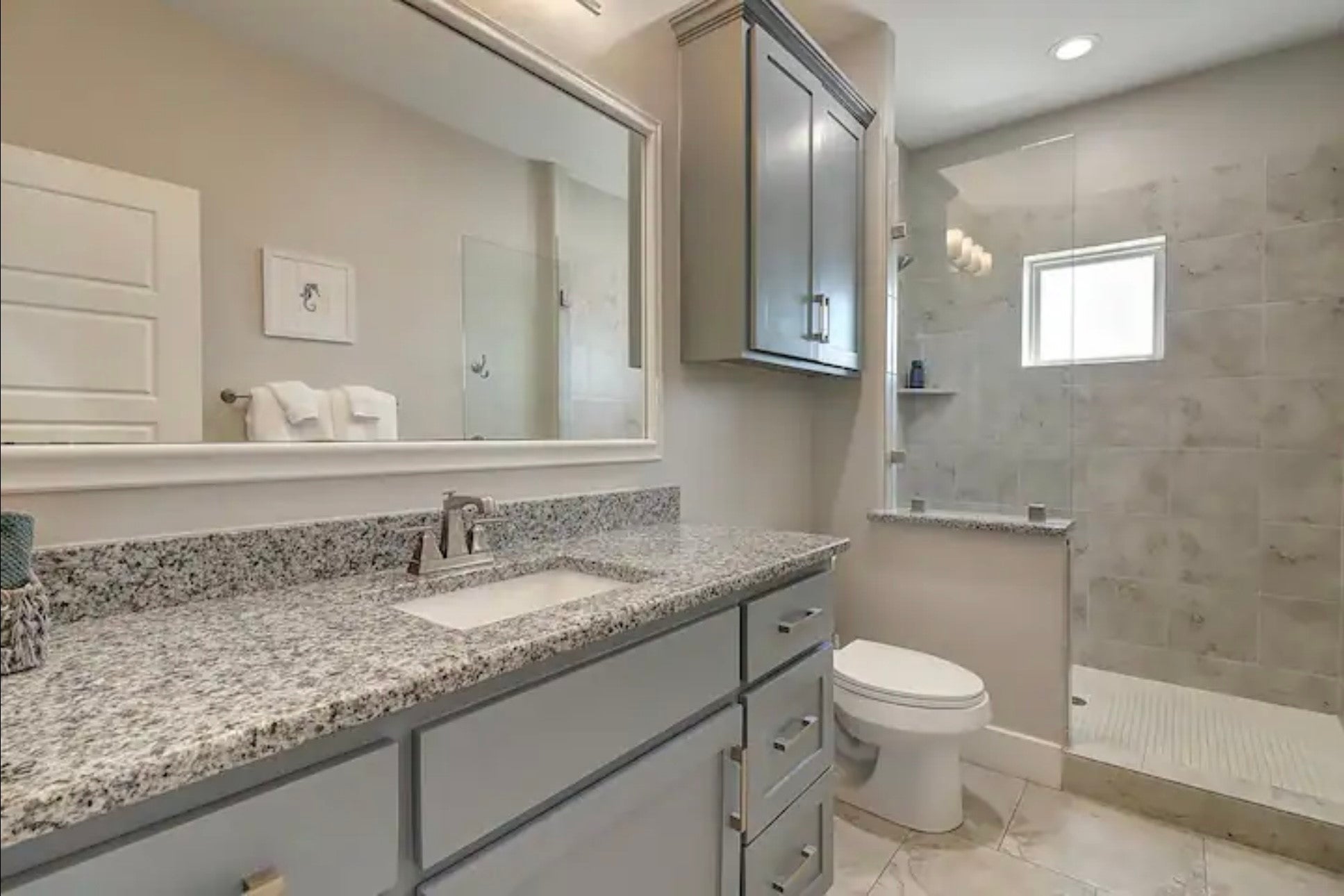 Port Aransas, Texas, 78373, United States, 4 Bedrooms Bedrooms, ,4 BathroomsBathrooms,Residential,Active,1910137