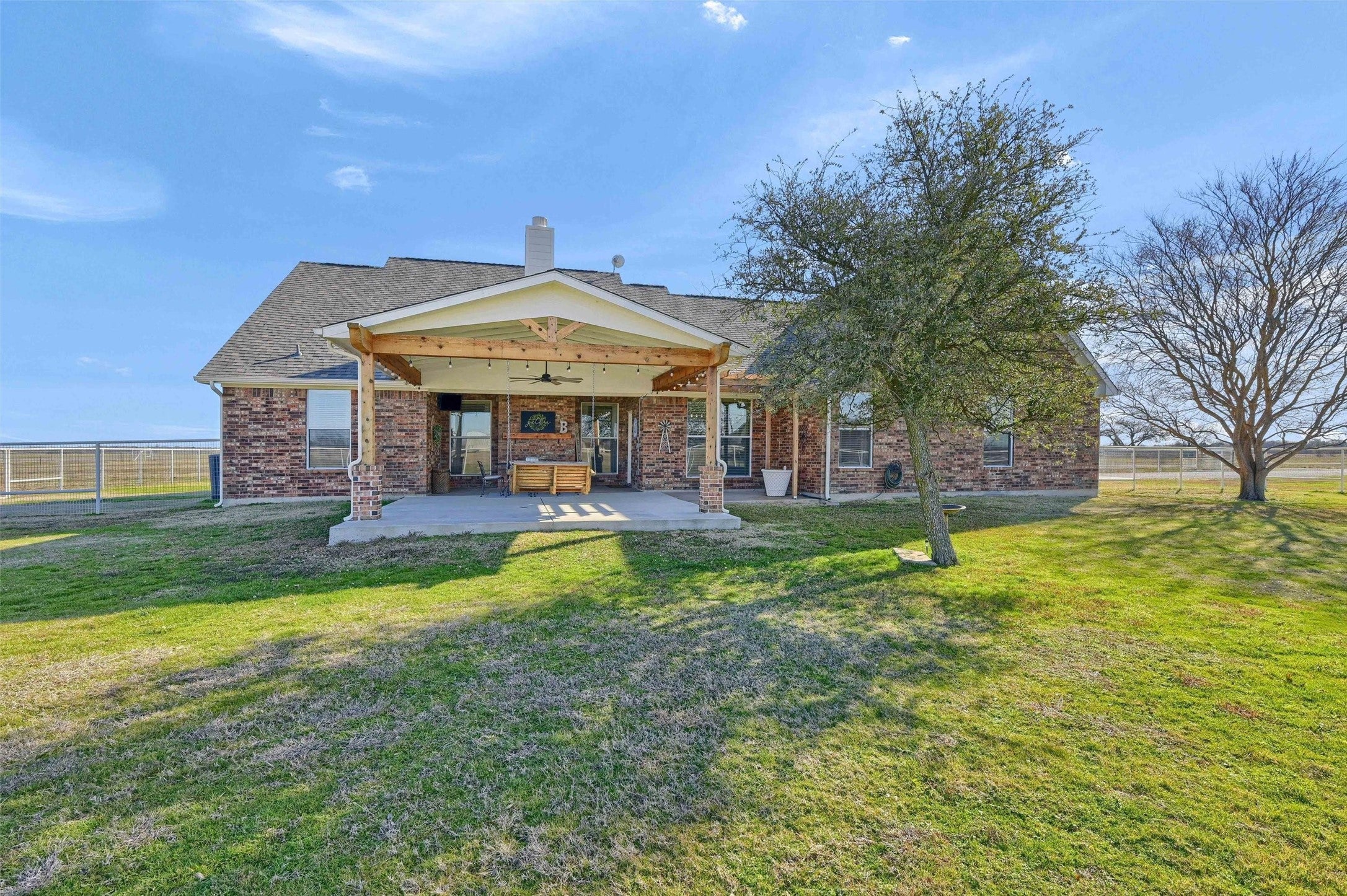 Tioga, Texas, 76271, United States, ,7 BathroomsBathrooms,Residential,Active,1841304