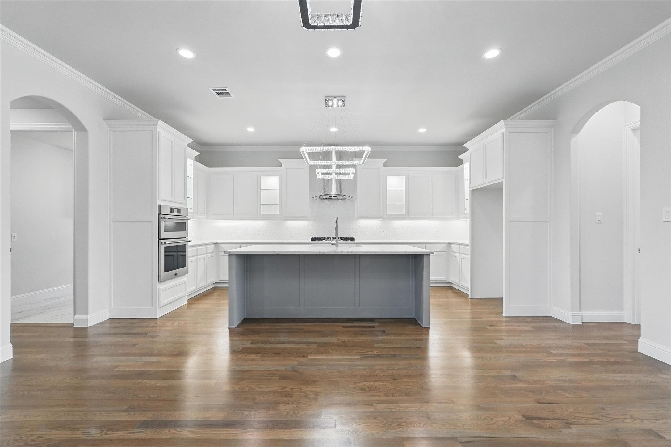 Wylie, Texas, 75098, United States, 5 Bedrooms Bedrooms, ,6 BathroomsBathrooms,Residential,Active,1894588