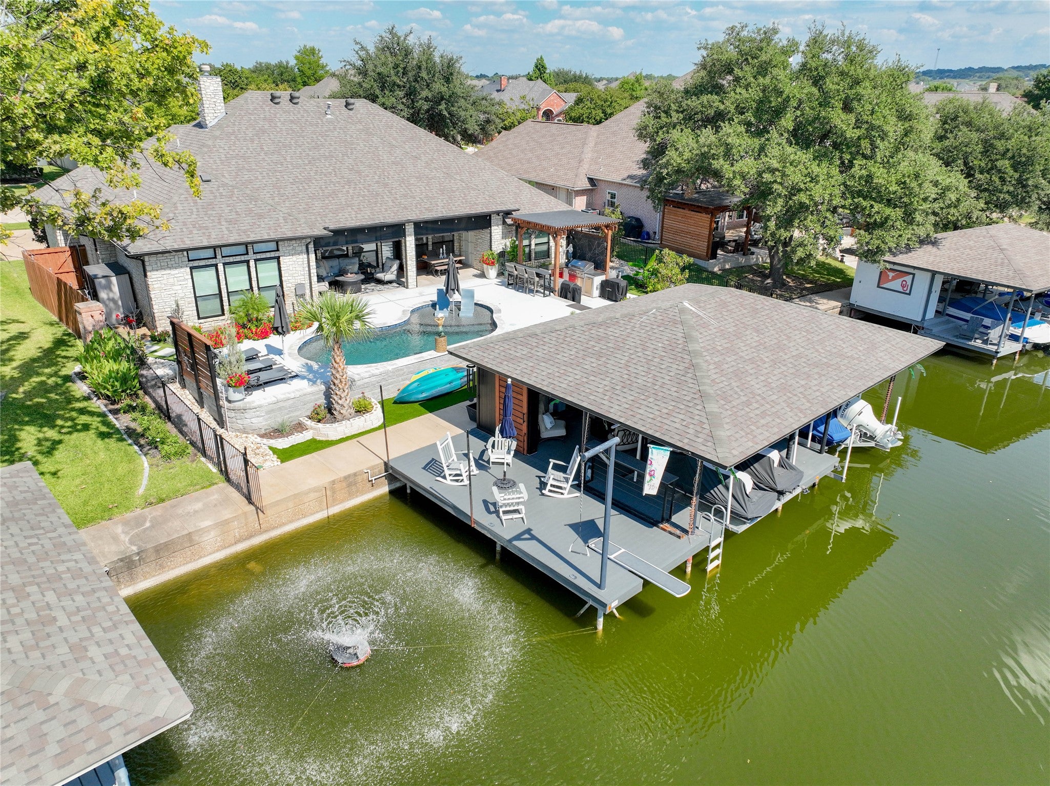 Granbury, Texas, 76048, United States, 3 Bedrooms Bedrooms, ,3 BathroomsBathrooms,Residential,Active,1988467