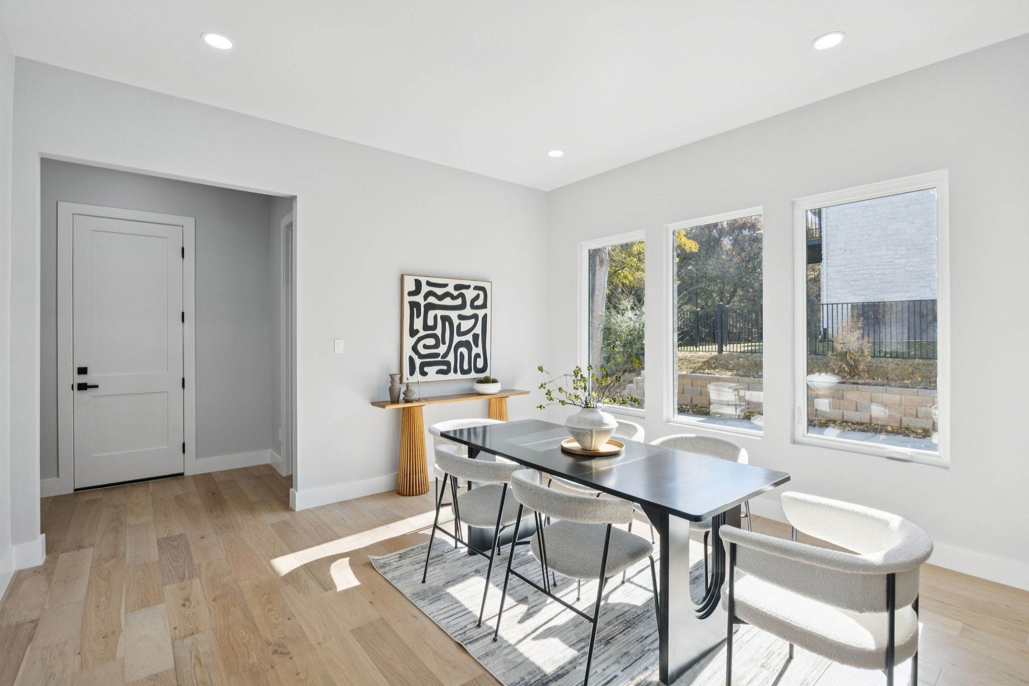 Cedar Hill, Texas, 75104, United States, 4 Bedrooms Bedrooms, ,5 BathroomsBathrooms,Residential,Active,1993947