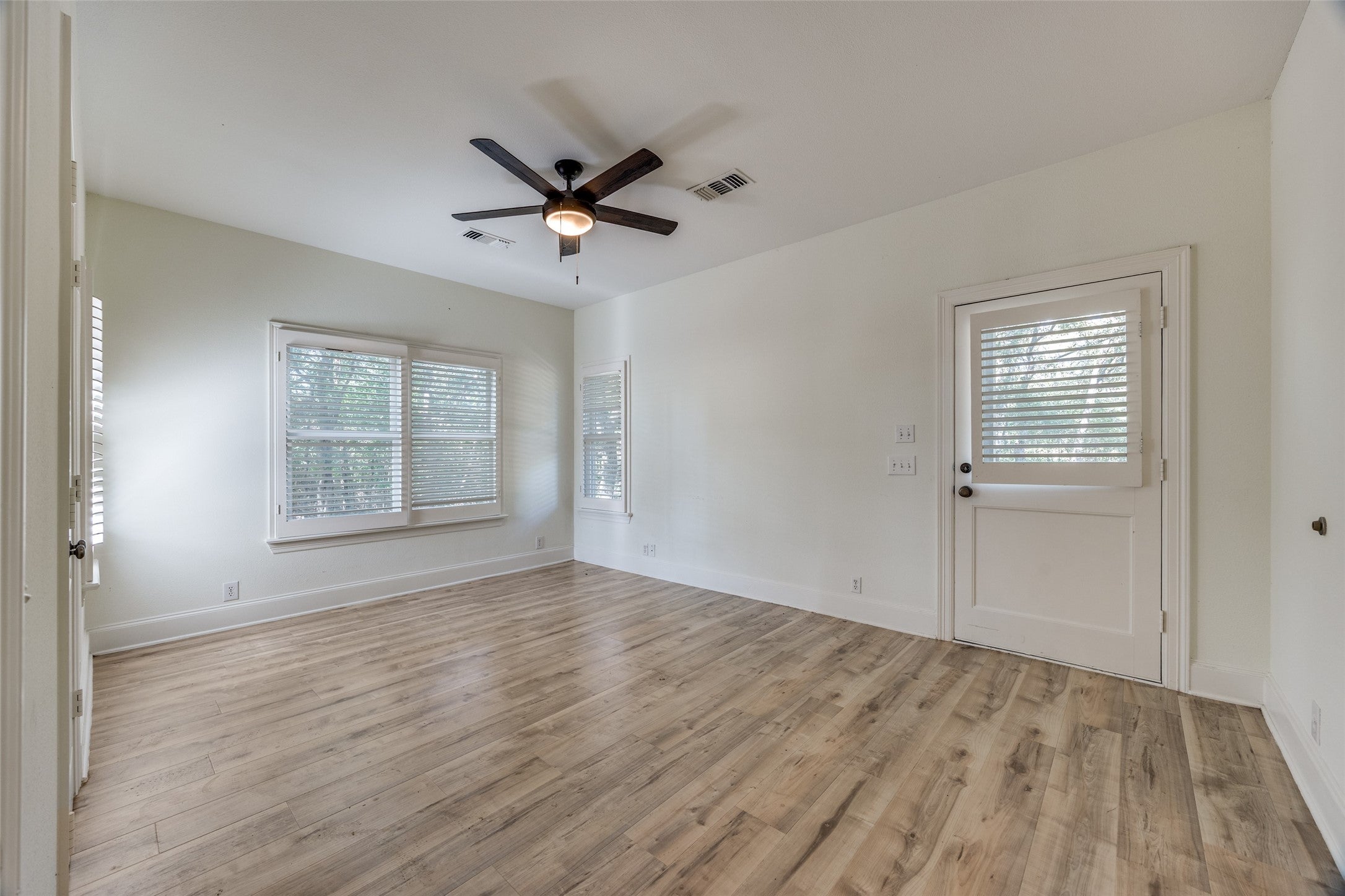 Mckinney, Texas, 75071, United States, 5 Bedrooms Bedrooms, ,6 BathroomsBathrooms,Residential,Active,1946319