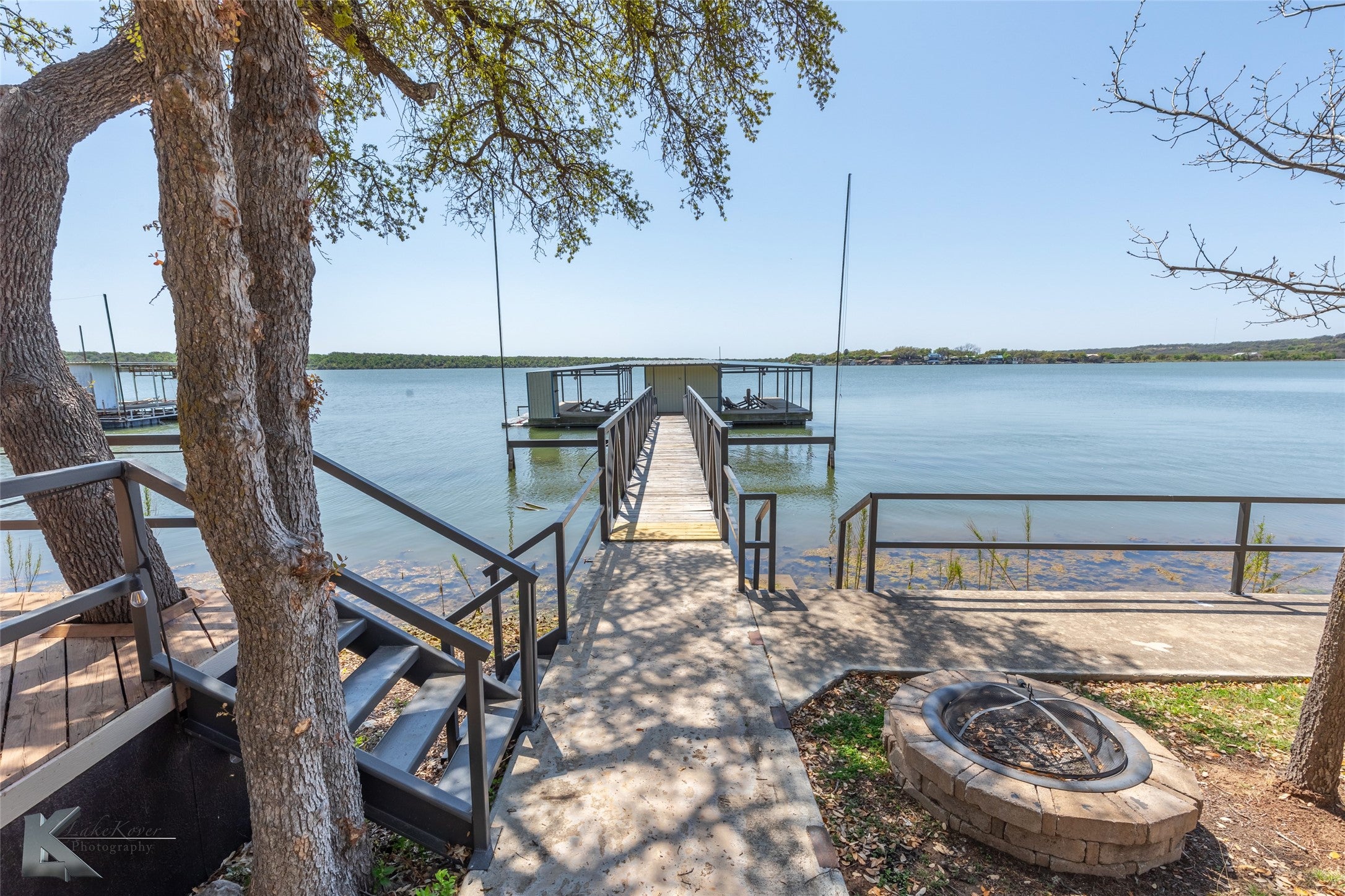 Brownwood, Texas, 76801, United States, ,3 BathroomsBathrooms,Residential,Active,1808343