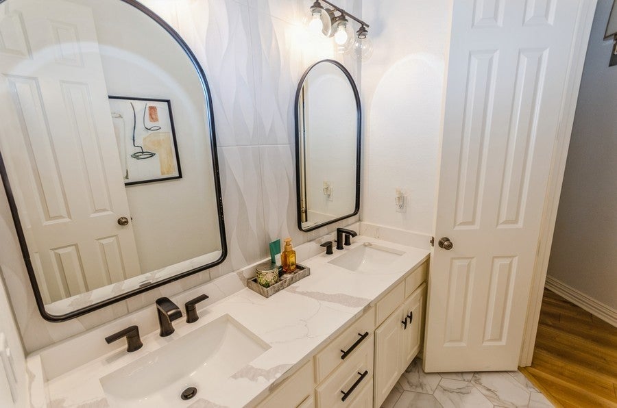 Rockwall, Texas, 75032, United States, 5 Bedrooms Bedrooms, ,4 BathroomsBathrooms,Residential,Active,1936444