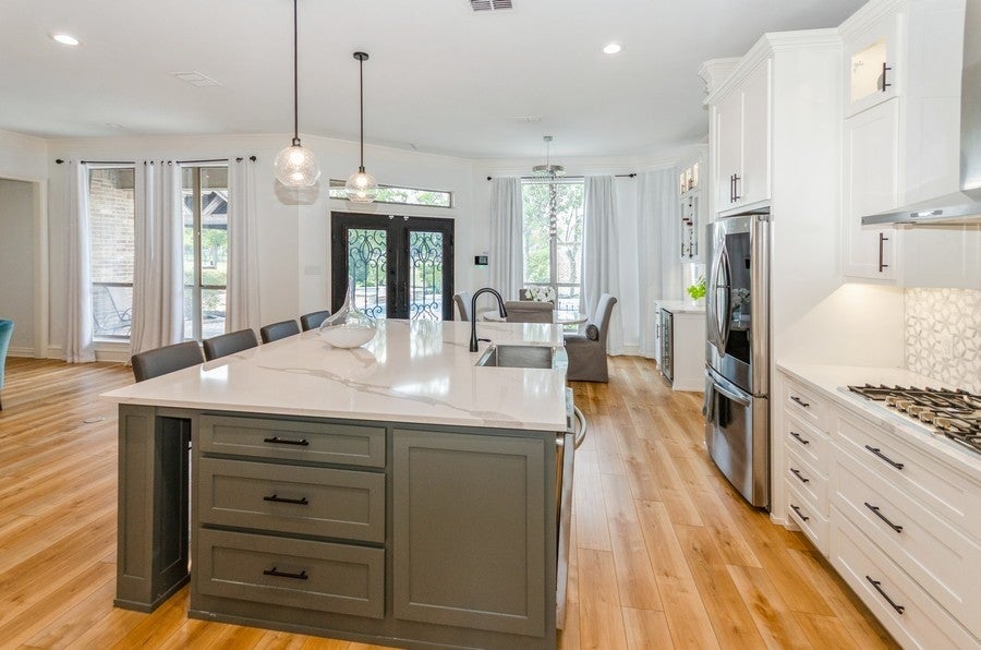 Rockwall, Texas, 75032, United States, 5 Bedrooms Bedrooms, ,4 BathroomsBathrooms,Residential,Active,1936444