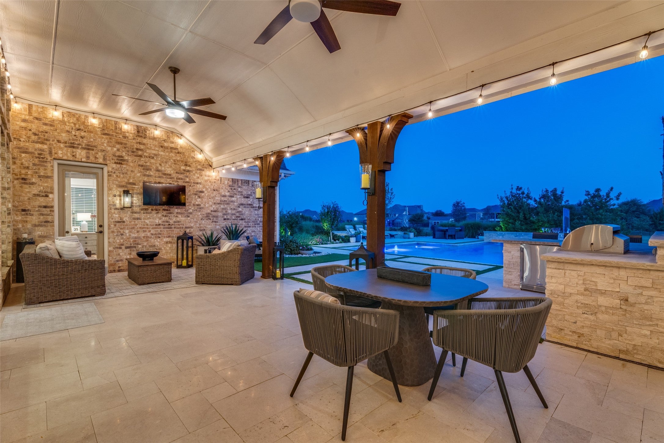 Allen, Texas, 75002, United States, 6 Bedrooms Bedrooms, ,6 BathroomsBathrooms,Residential,Pending,1988728