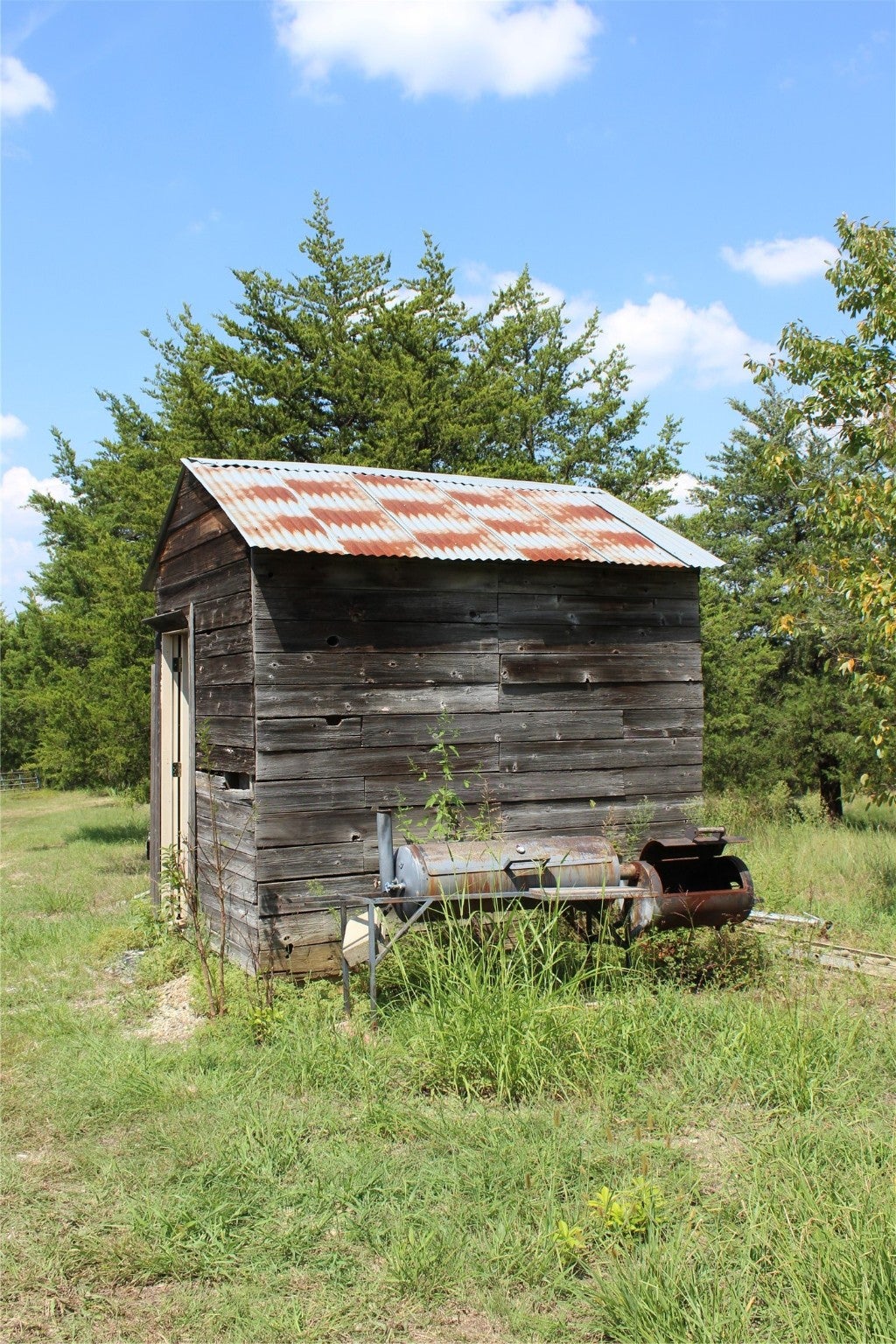 Bonham, Texas, 75418, United States, 9 Bedrooms Bedrooms, ,6 BathroomsBathrooms,Residential,Active,1988719