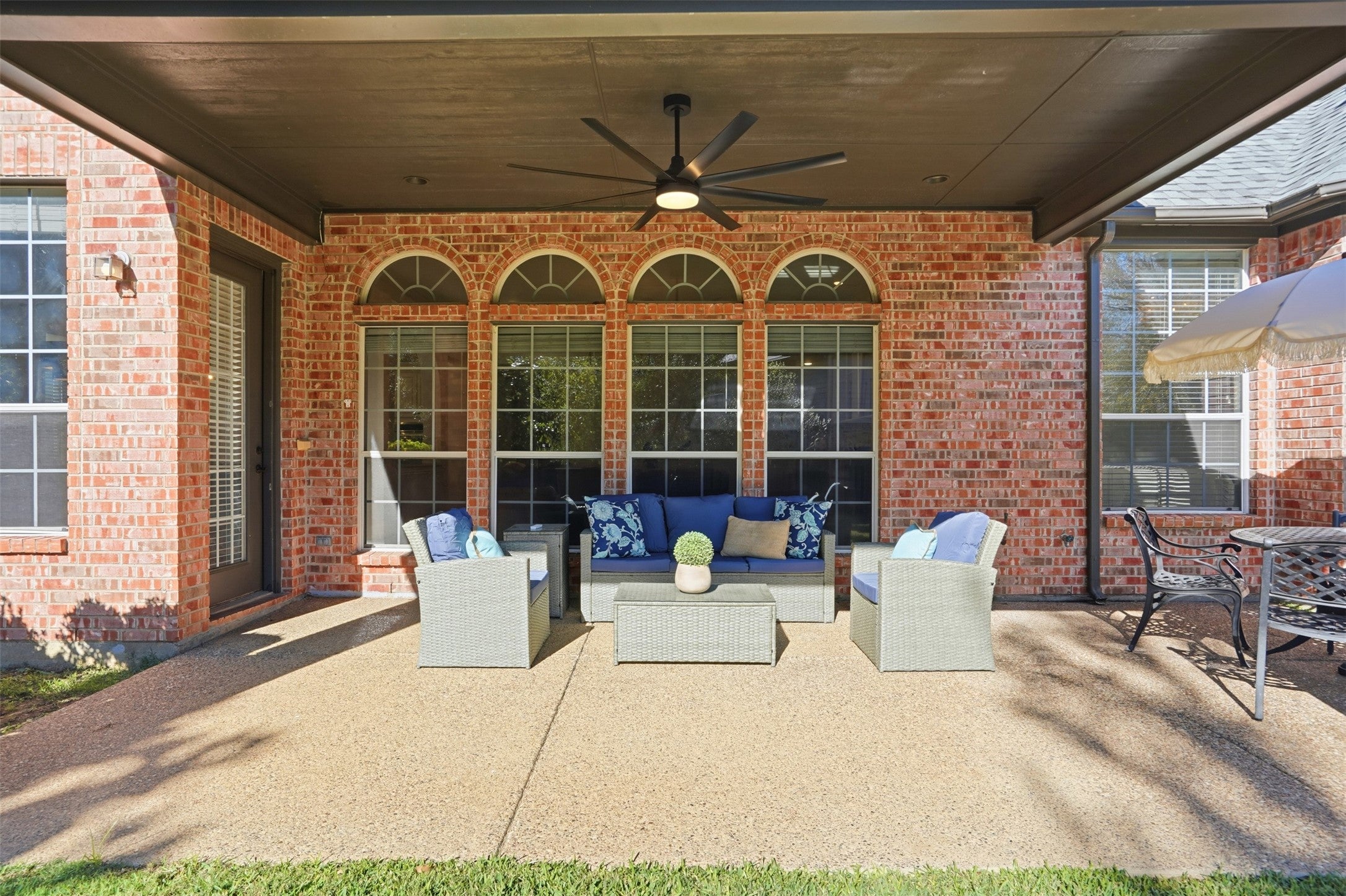 Southlake, Texas, 76092, United States, 5 Bedrooms Bedrooms, ,4 BathroomsBathrooms,Residential,Active,2008272