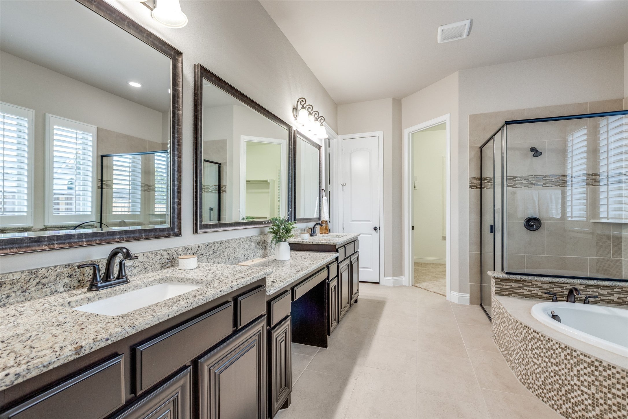 Frisco, Texas, 75033, United States, 5 Bedrooms Bedrooms, ,5 BathroomsBathrooms,Residential,Active,1994954