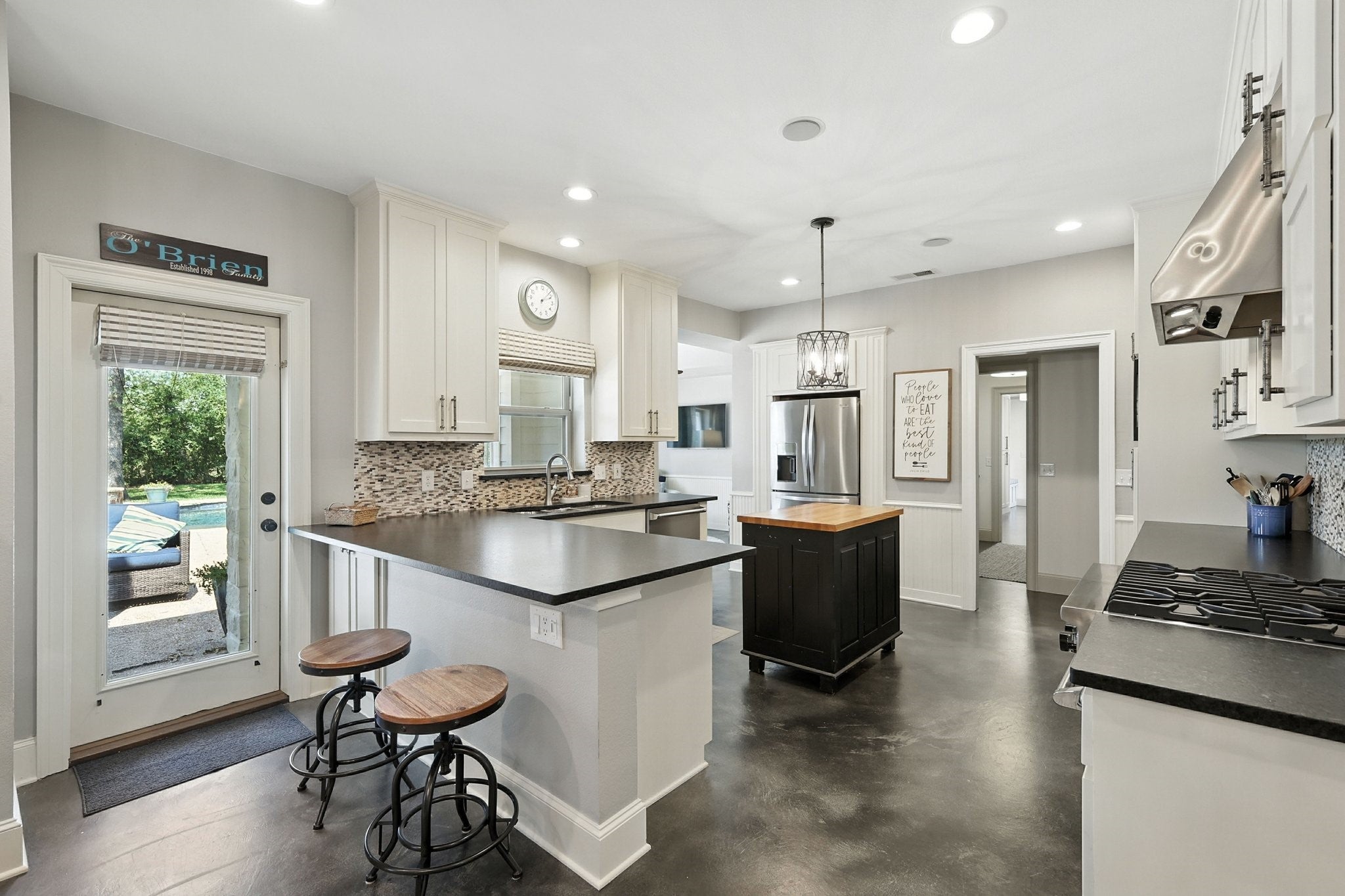 Flower Mound, Texas, 75022, United States, 5 Bedrooms Bedrooms, ,5 BathroomsBathrooms,Residential,Active,1941349