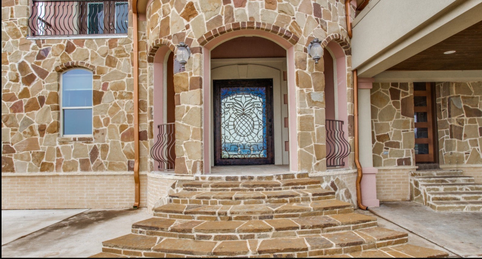 Cleburne, Texas, 76031, United States, ,5 BathroomsBathrooms,Residential,Active,1820498