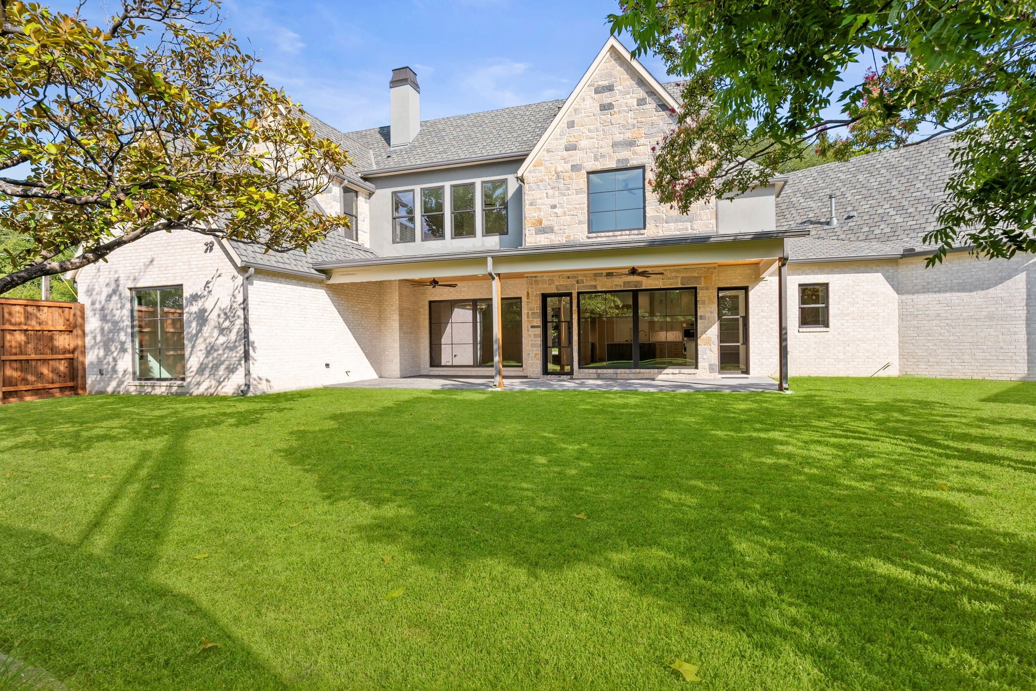 Richardson, Texas, 75080, United States, 5 Bedrooms Bedrooms, ,6 BathroomsBathrooms,Residential,Active,1929792