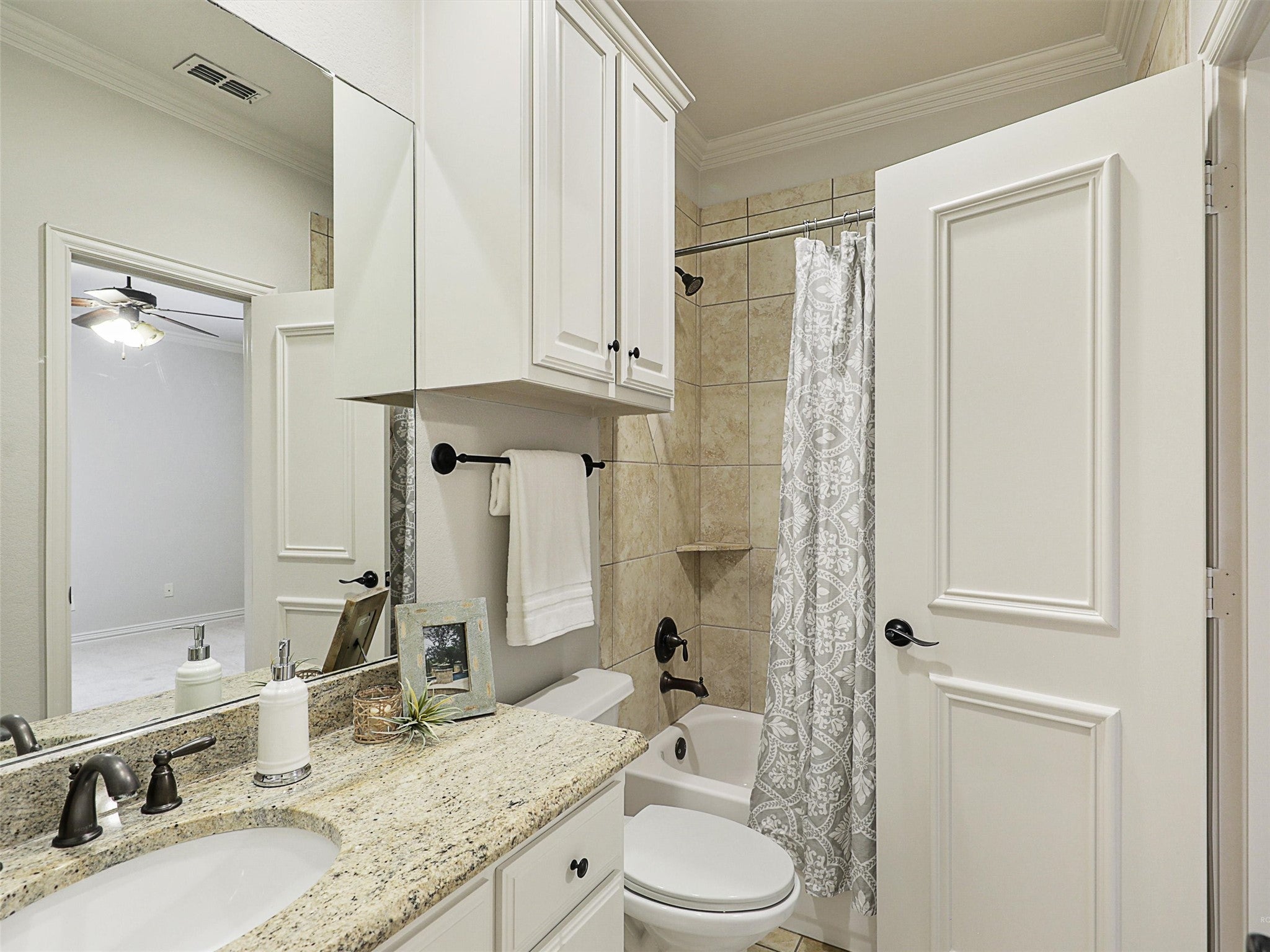 Frisco, Texas, 75033, United States, 5 Bedrooms Bedrooms, ,6 BathroomsBathrooms,Residential,Active,1894539