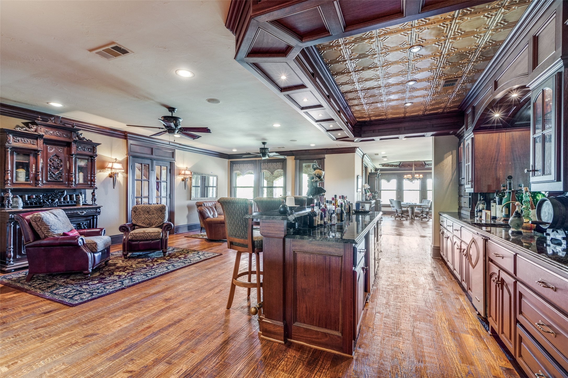 Pilot Point, Texas, 76258, United States, 6 Bedrooms Bedrooms, ,8 BathroomsBathrooms,Residential,Active,1953394