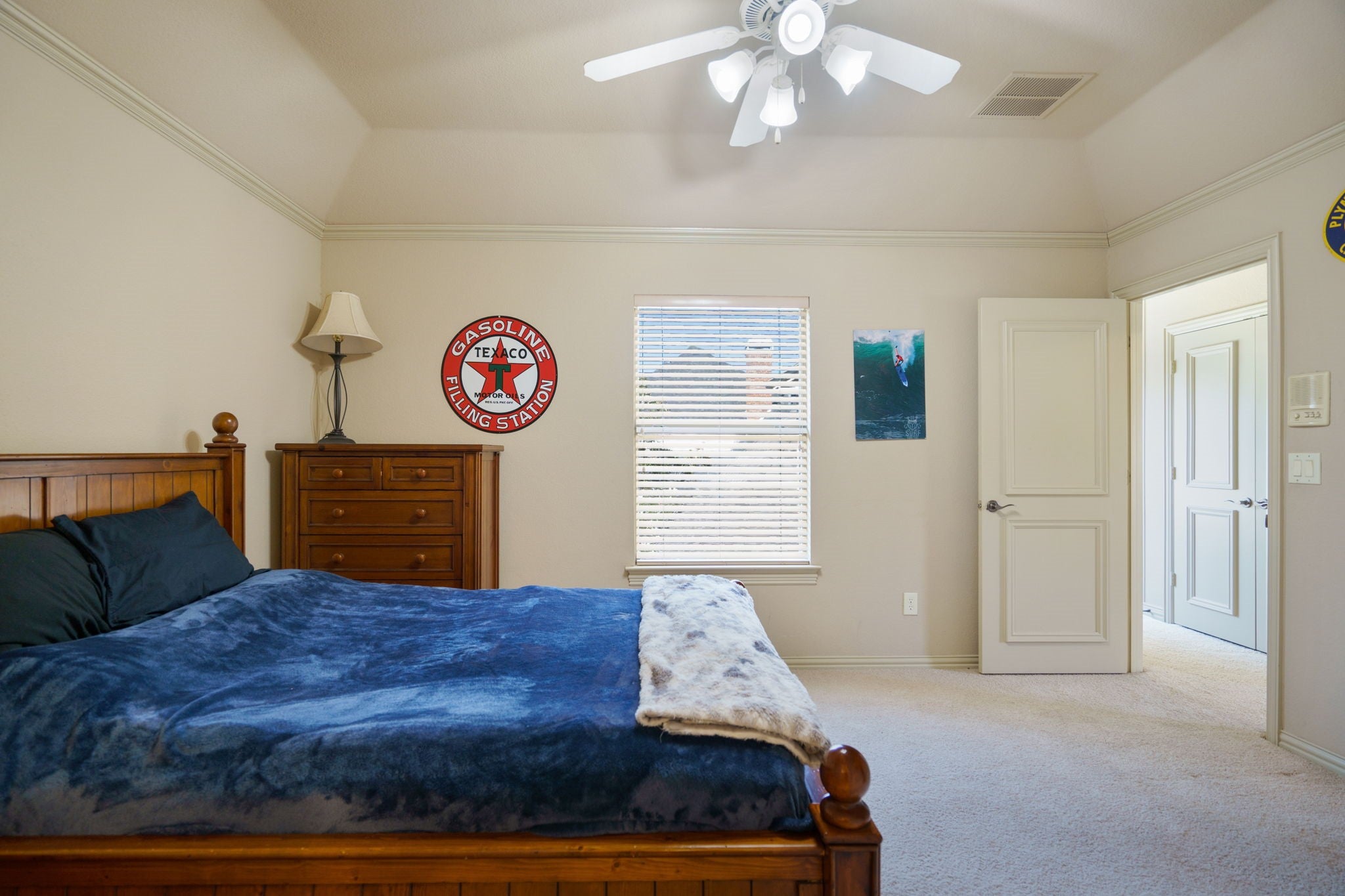 Frisco, Texas, 75033, United States, 5 Bedrooms Bedrooms, ,4 BathroomsBathrooms,Residential,Active,1959547