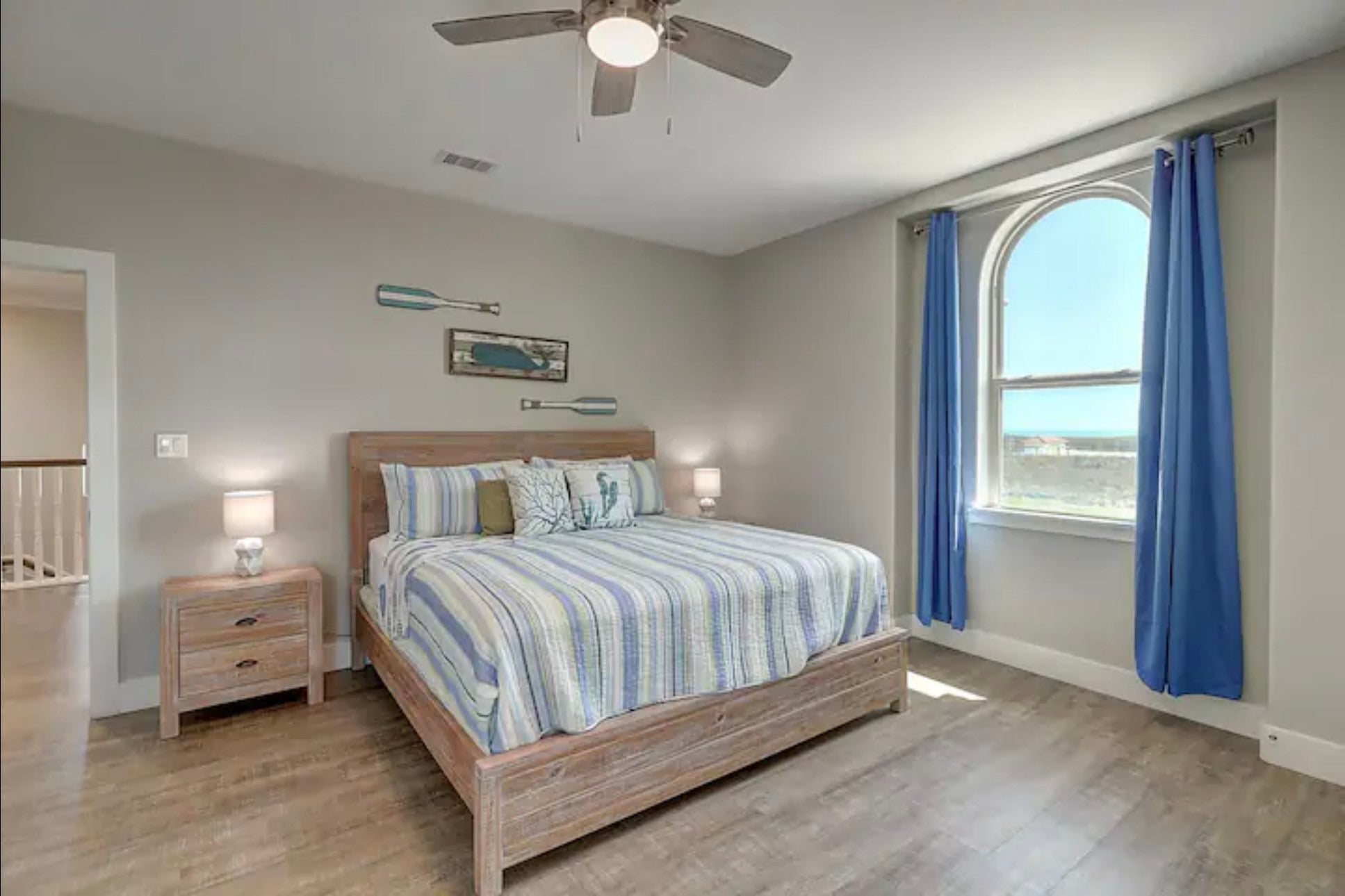 Port Aransas, Texas, 78373, United States, 4 Bedrooms Bedrooms, ,4 BathroomsBathrooms,Residential,Active,1910137