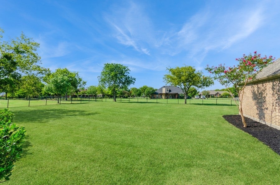 Rockwall, Texas, 75032, United States, 5 Bedrooms Bedrooms, ,4 BathroomsBathrooms,Residential,Active,1936444