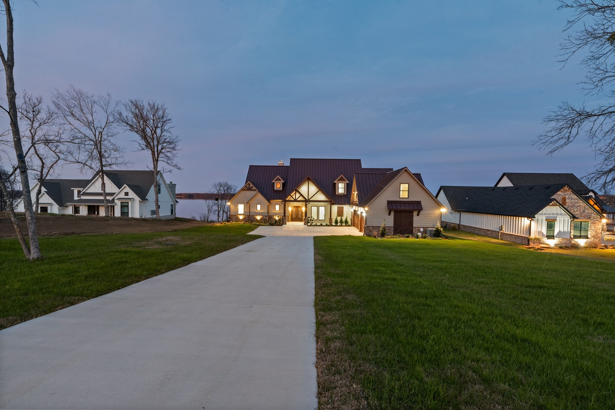 Corsicana, Texas, 75109, United States, 6 Bedrooms Bedrooms, ,7 BathroomsBathrooms,Residential,Active,1798111