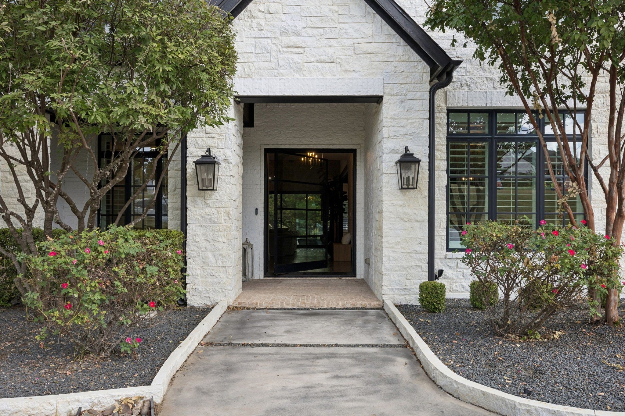 Mckinney, Texas, 75071, United States, 4 Bedrooms Bedrooms, ,5 BathroomsBathrooms,Residential,Active,1960158