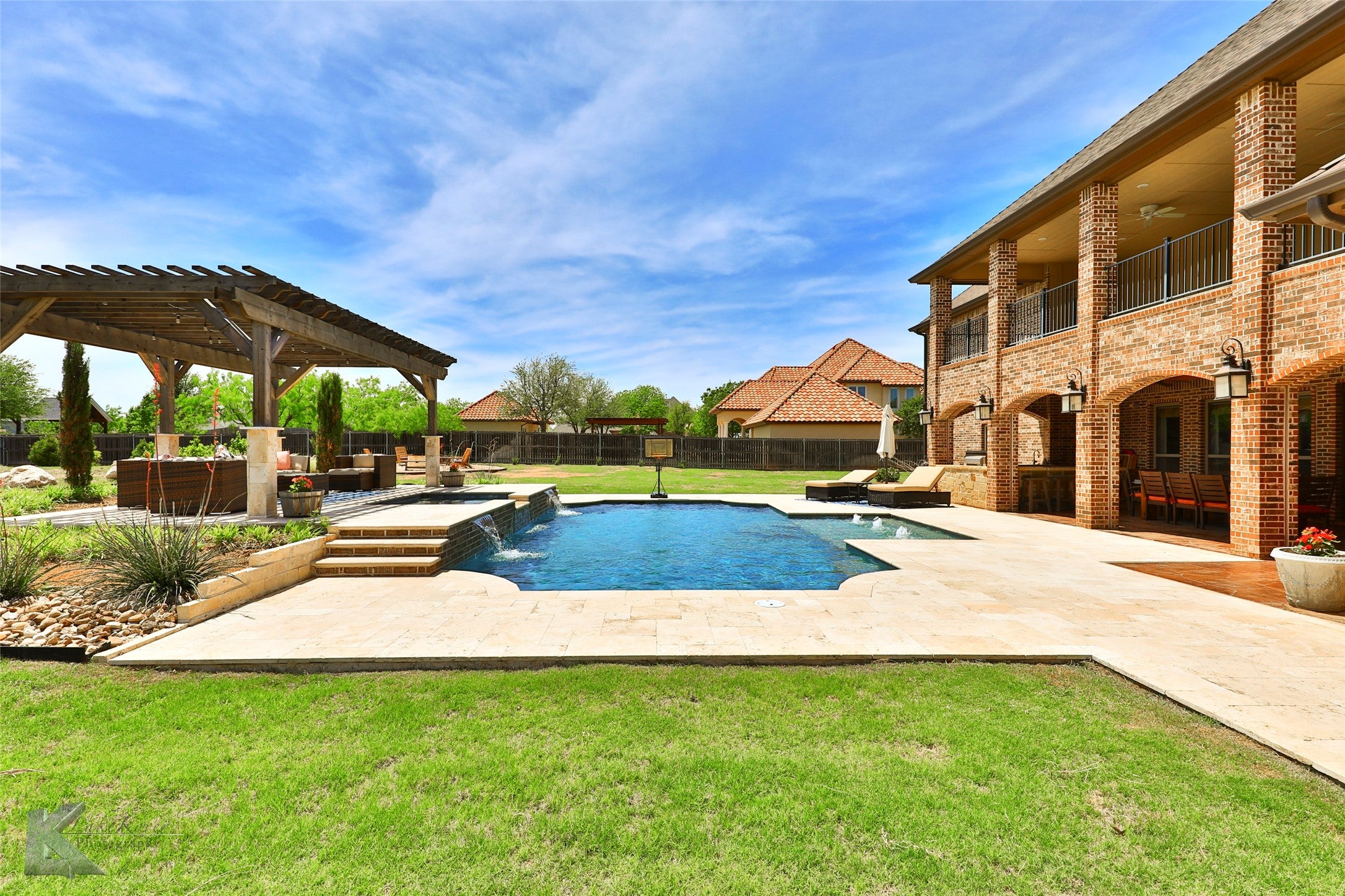 Abilene, Texas, 79602, United States, 5 Bedrooms Bedrooms, ,8 BathroomsBathrooms,Residential,Active,1762874