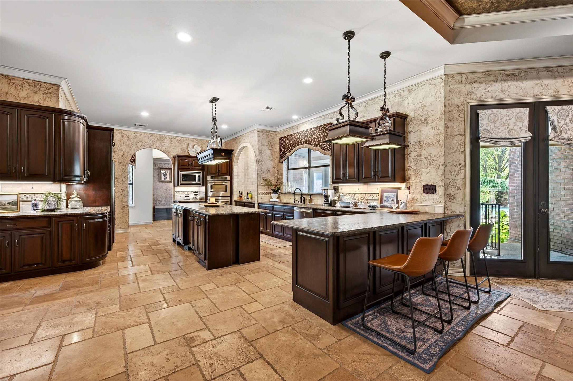 Pottsboro, Texas, 75076, United States, 5 Bedrooms Bedrooms, ,6 BathroomsBathrooms,Residential,Active,1953378