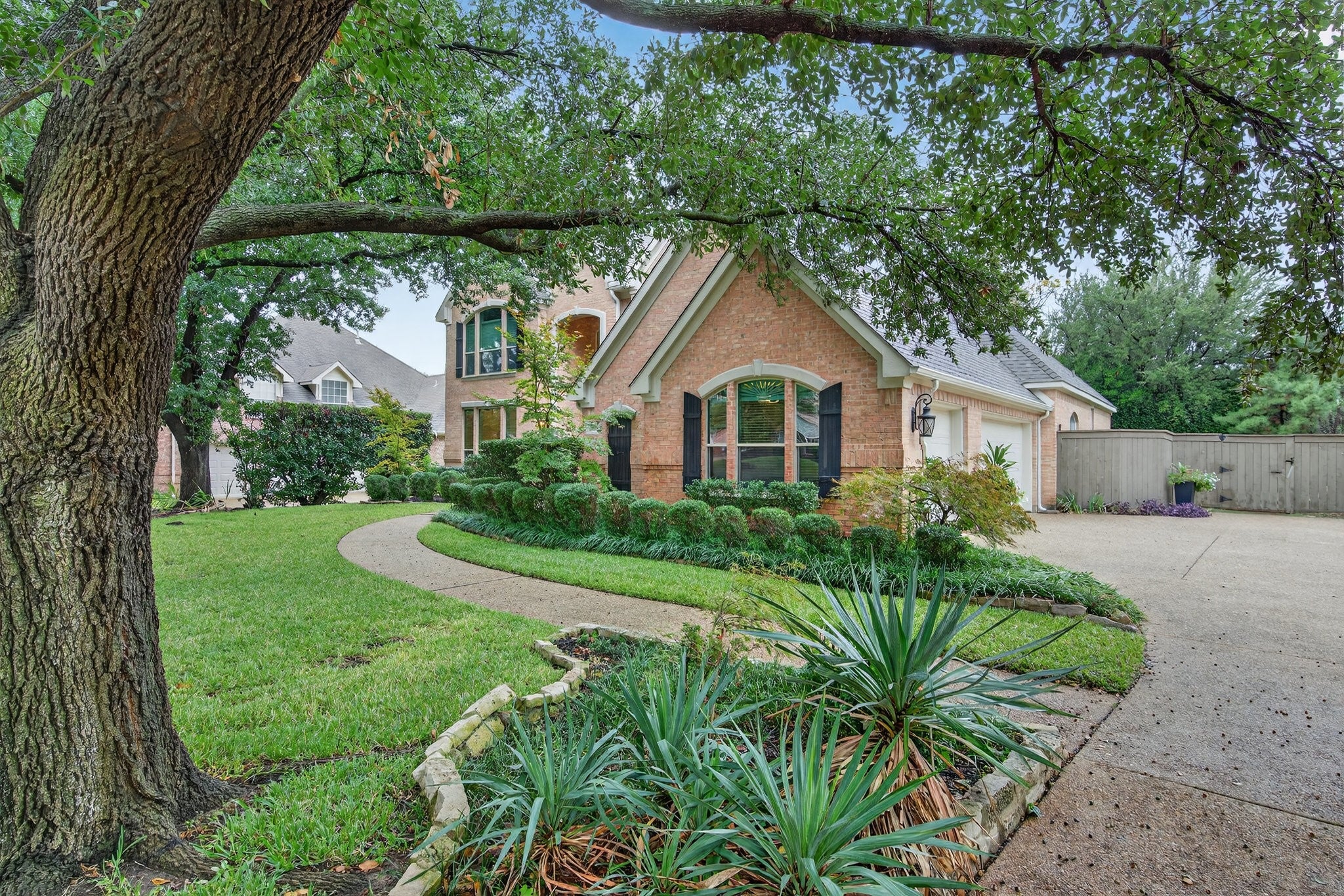 Southlake, Texas, 76092, United States, 4 Bedrooms Bedrooms, ,4 BathroomsBathrooms,Residential,Active,1969768