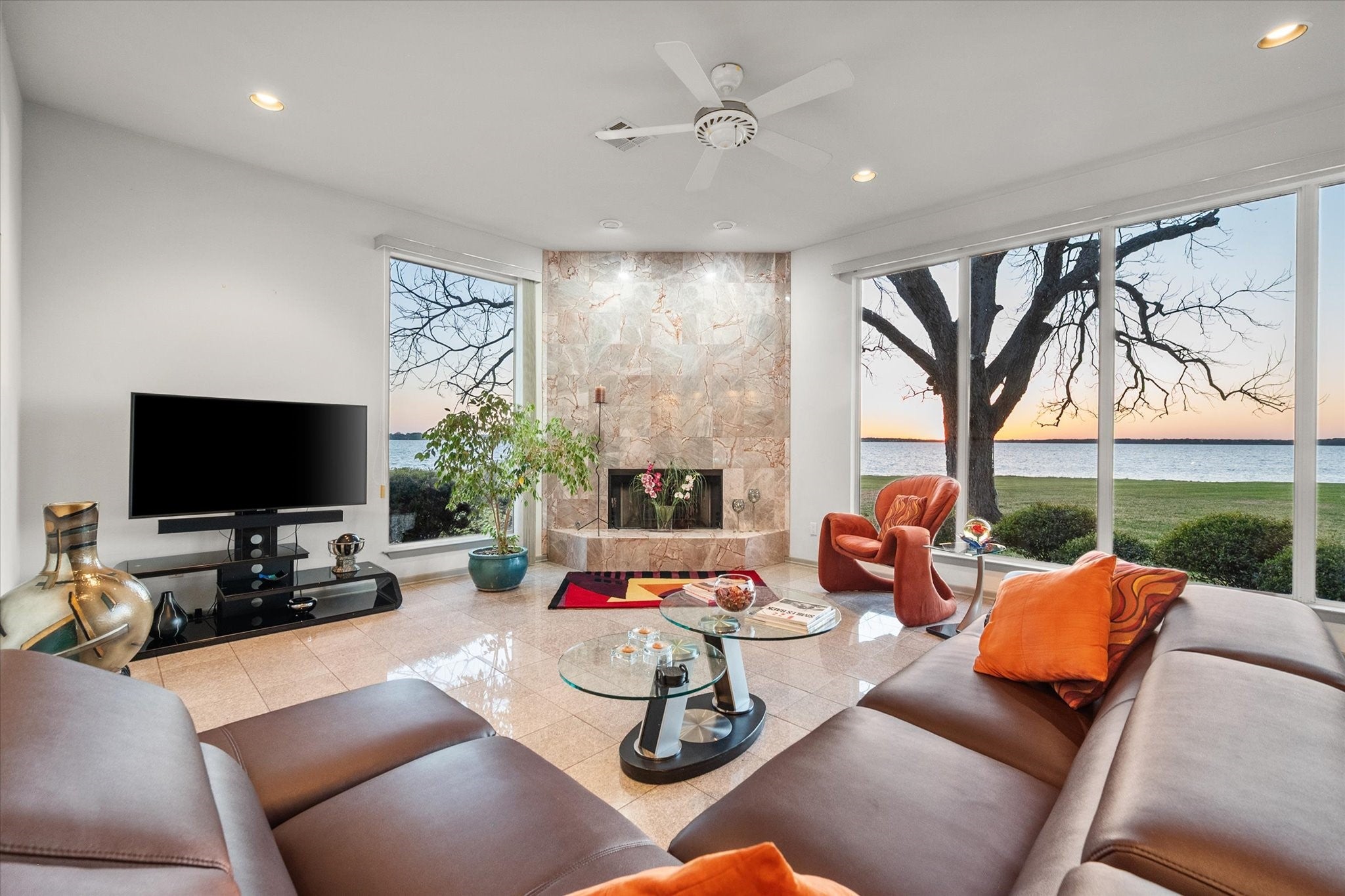 Kerens, Texas, 75144, United States, 5 Bedrooms Bedrooms, ,4 BathroomsBathrooms,Residential,Active,2020765