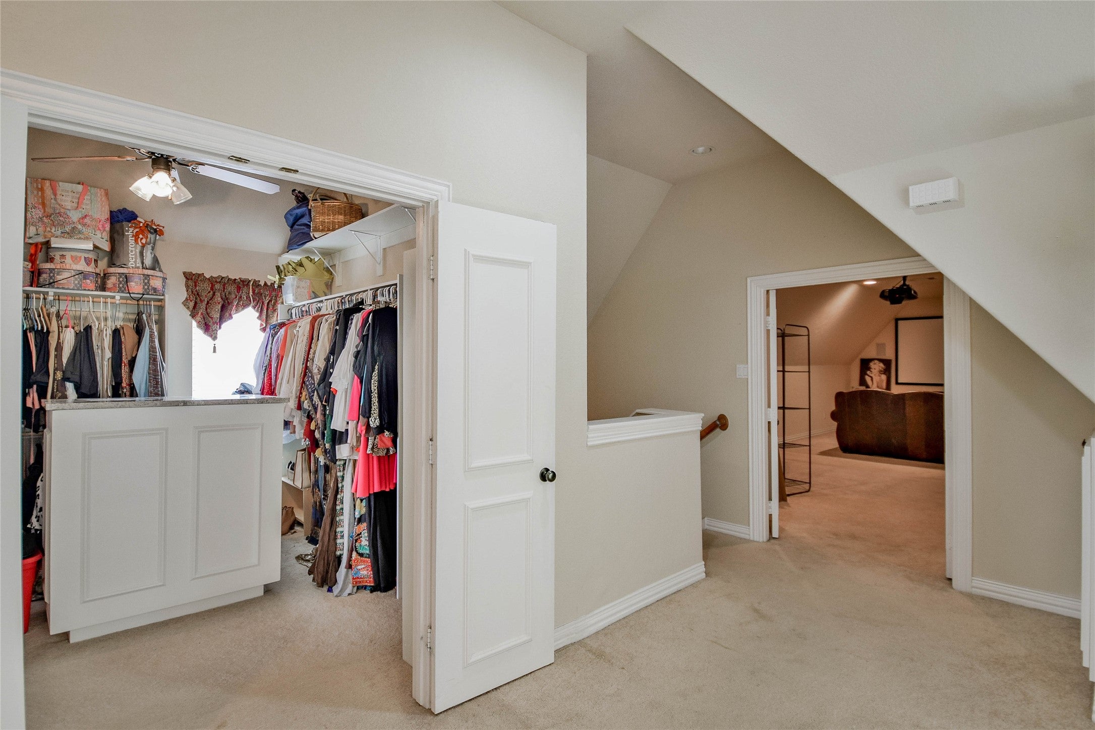 Granbury, Texas, 76048, United States, 4 Bedrooms Bedrooms, ,4 BathroomsBathrooms,Residential,Active,1967289