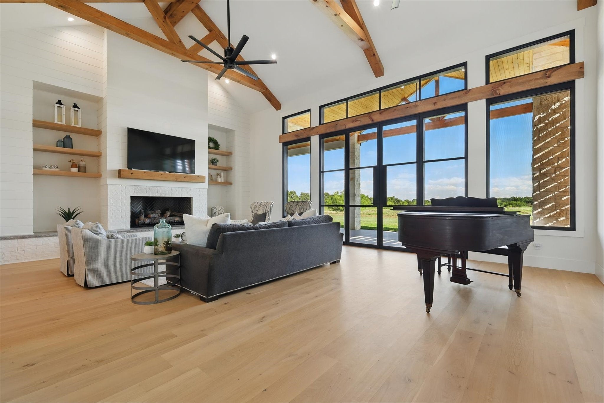 Lantana, Texas, 76226, United States, 4 Bedrooms Bedrooms, ,5 BathroomsBathrooms,Residential,Active,2001362