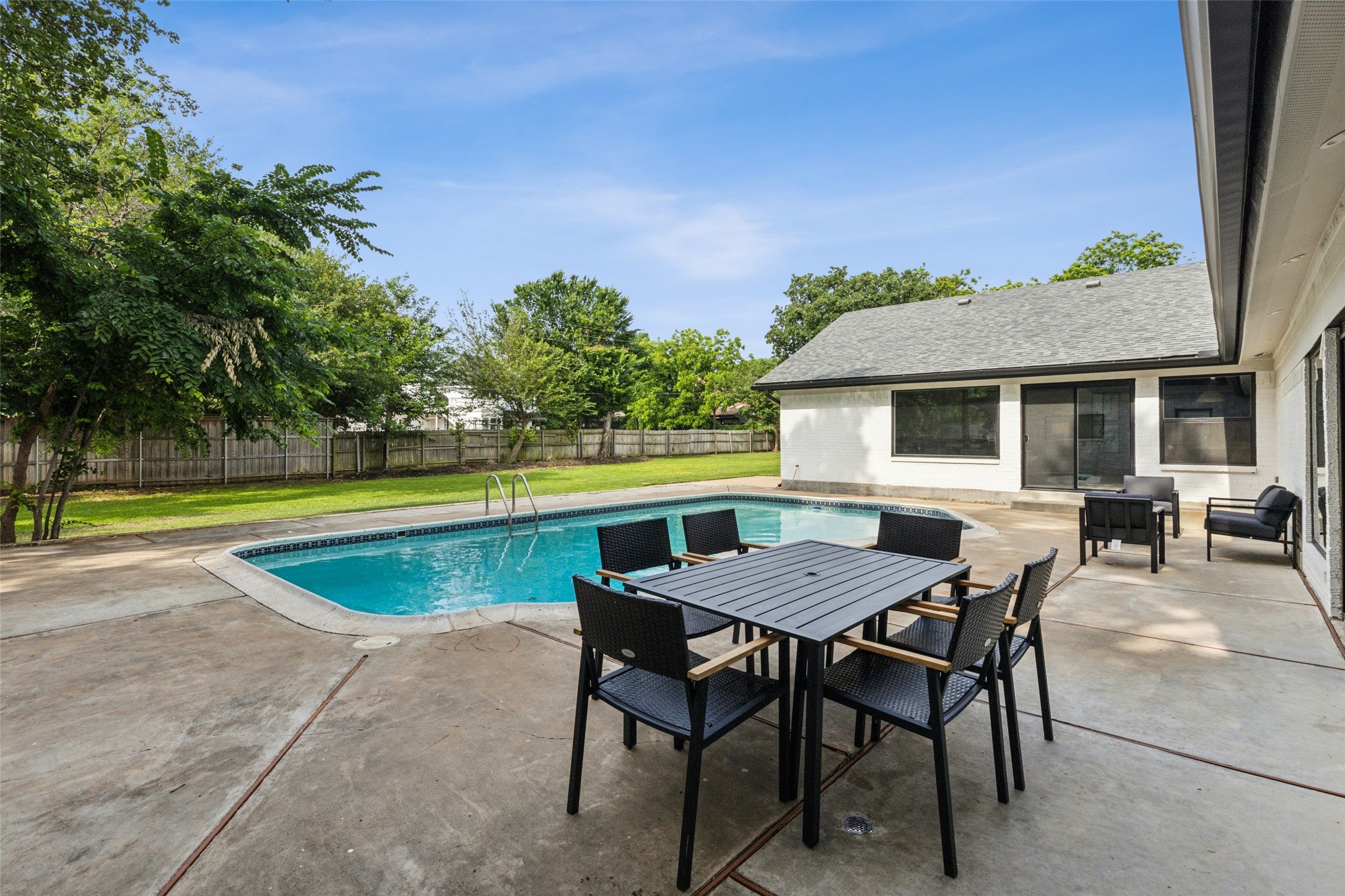 Colleyville, Texas, 76034, United States, 5 Bedrooms Bedrooms, ,4 BathroomsBathrooms,Residential,Active,1832302