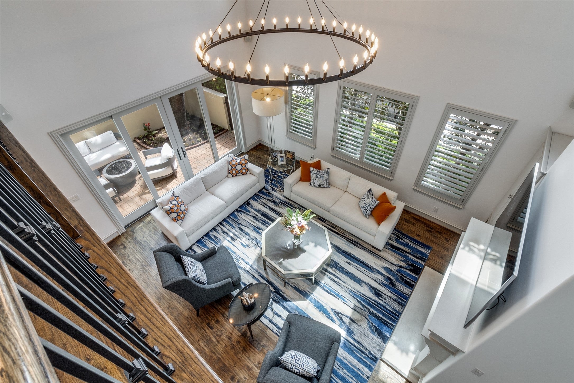 Dallas, Texas, 75205, United States, 4 Bedrooms Bedrooms, ,5 BathroomsBathrooms,Residential,Active,1952445