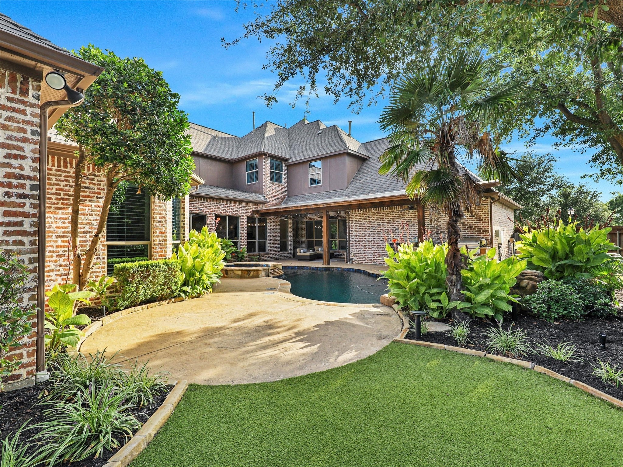 Frisco, Texas, 75033, United States, 5 Bedrooms Bedrooms, ,6 BathroomsBathrooms,Residential,Active,1894539