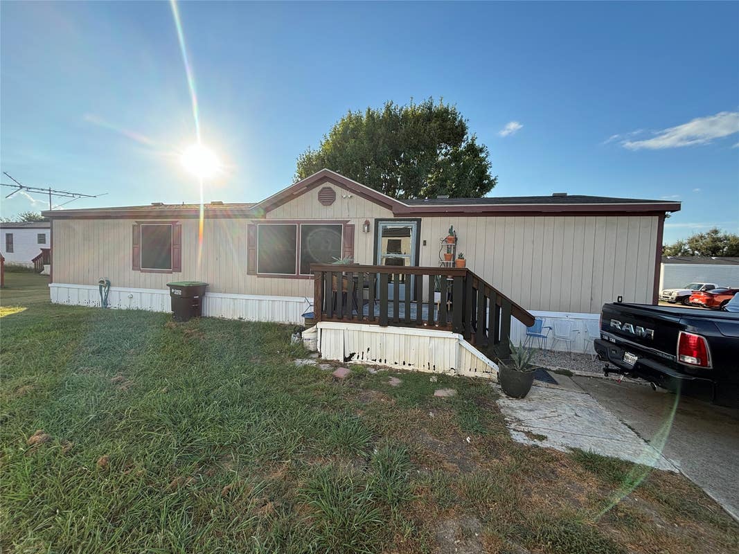 14900 LASATER RD TRLR 471  