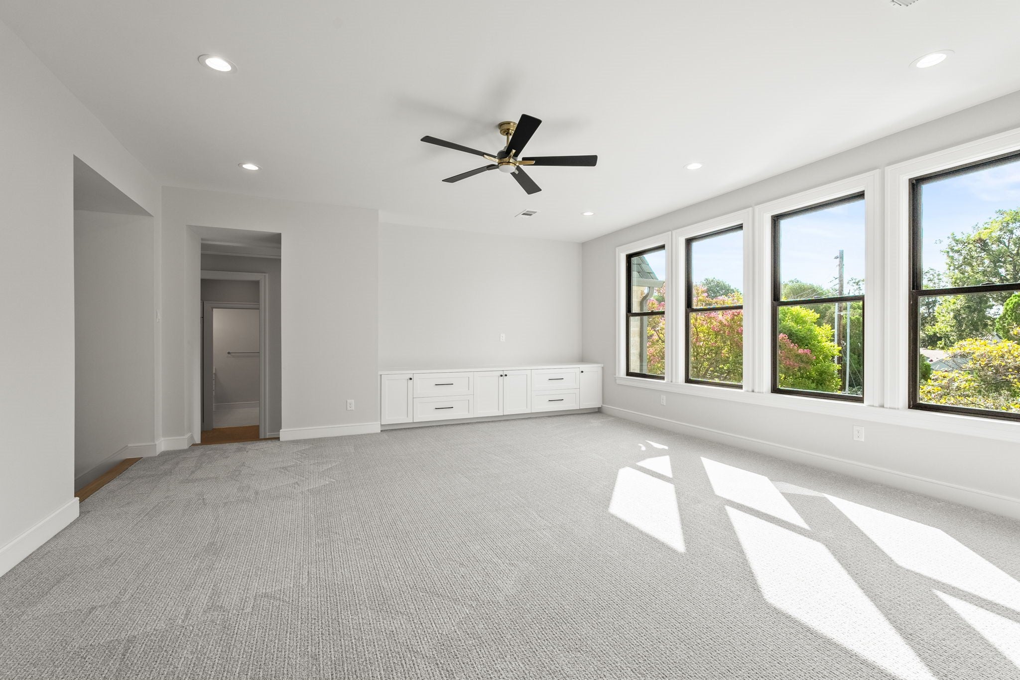 Richardson, Texas, 75080, United States, 5 Bedrooms Bedrooms, ,6 BathroomsBathrooms,Residential,Active,1929792