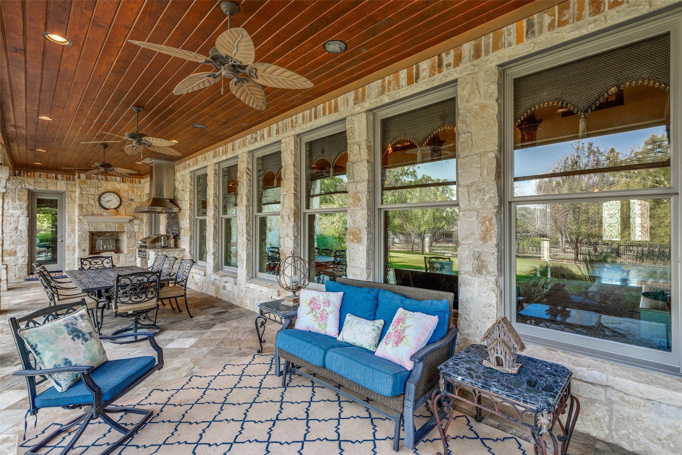 Pilot Point, Texas, 76258, United States, 6 Bedrooms Bedrooms, ,8 BathroomsBathrooms,Residential,Active,1953394
