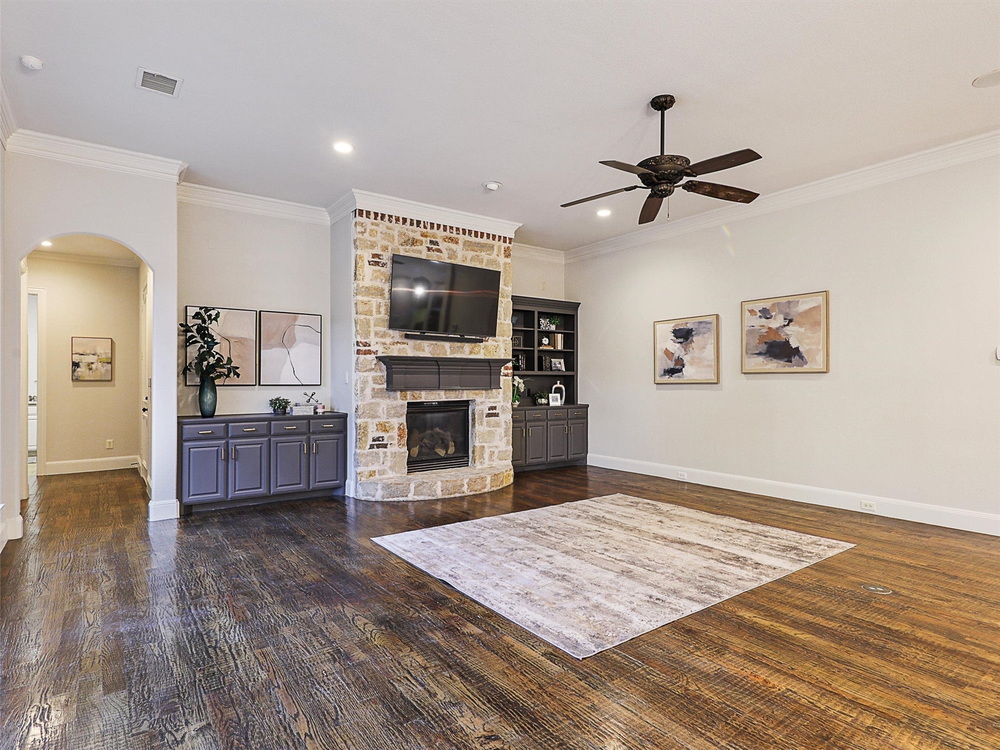 Frisco, Texas, 75033, United States, 5 Bedrooms Bedrooms, ,6 BathroomsBathrooms,Residential,Active,1894539