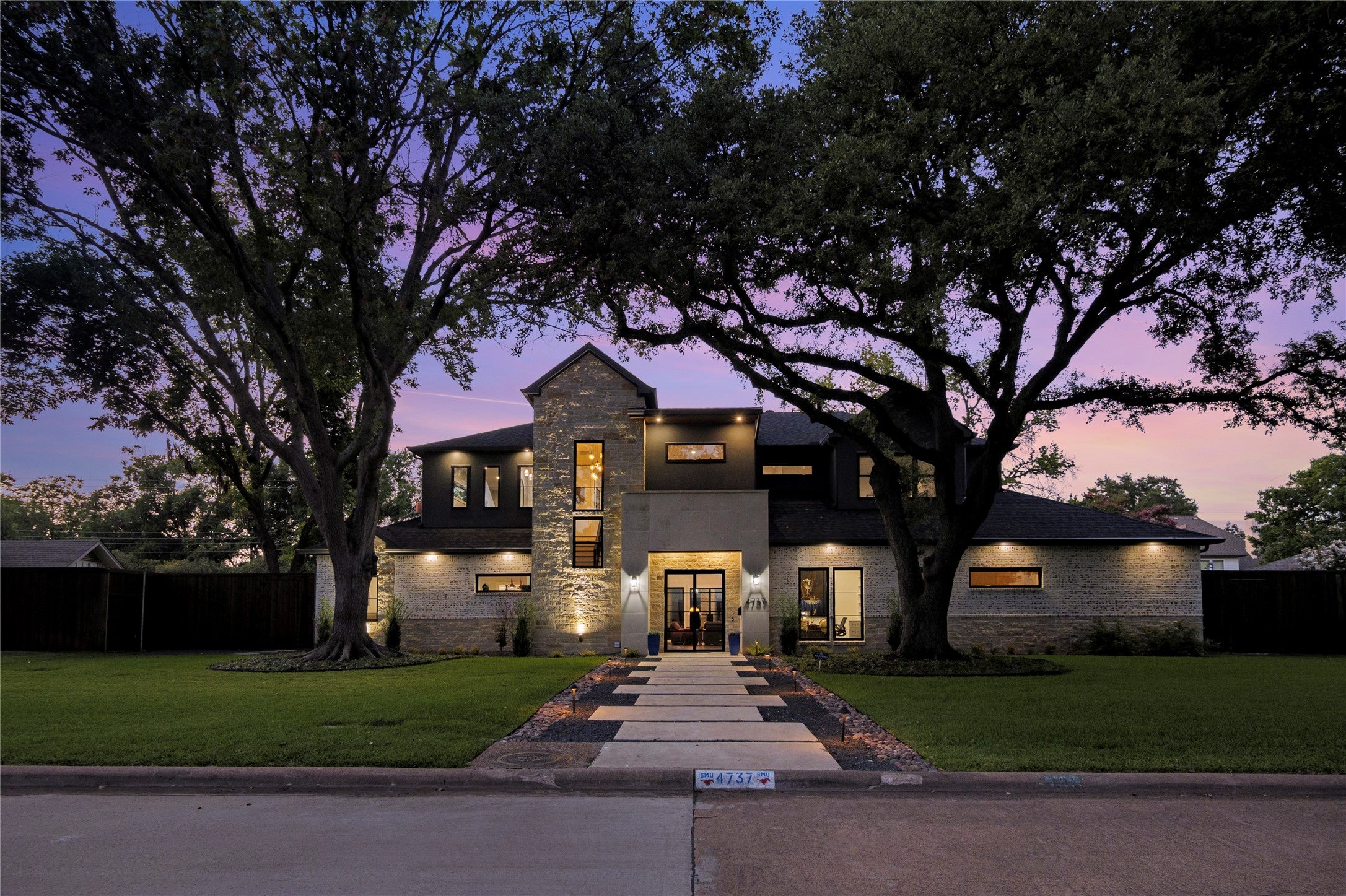 Dallas, Texas, 75244, United States, 5 Bedrooms Bedrooms, ,7 BathroomsBathrooms,Residential,Active,1905372