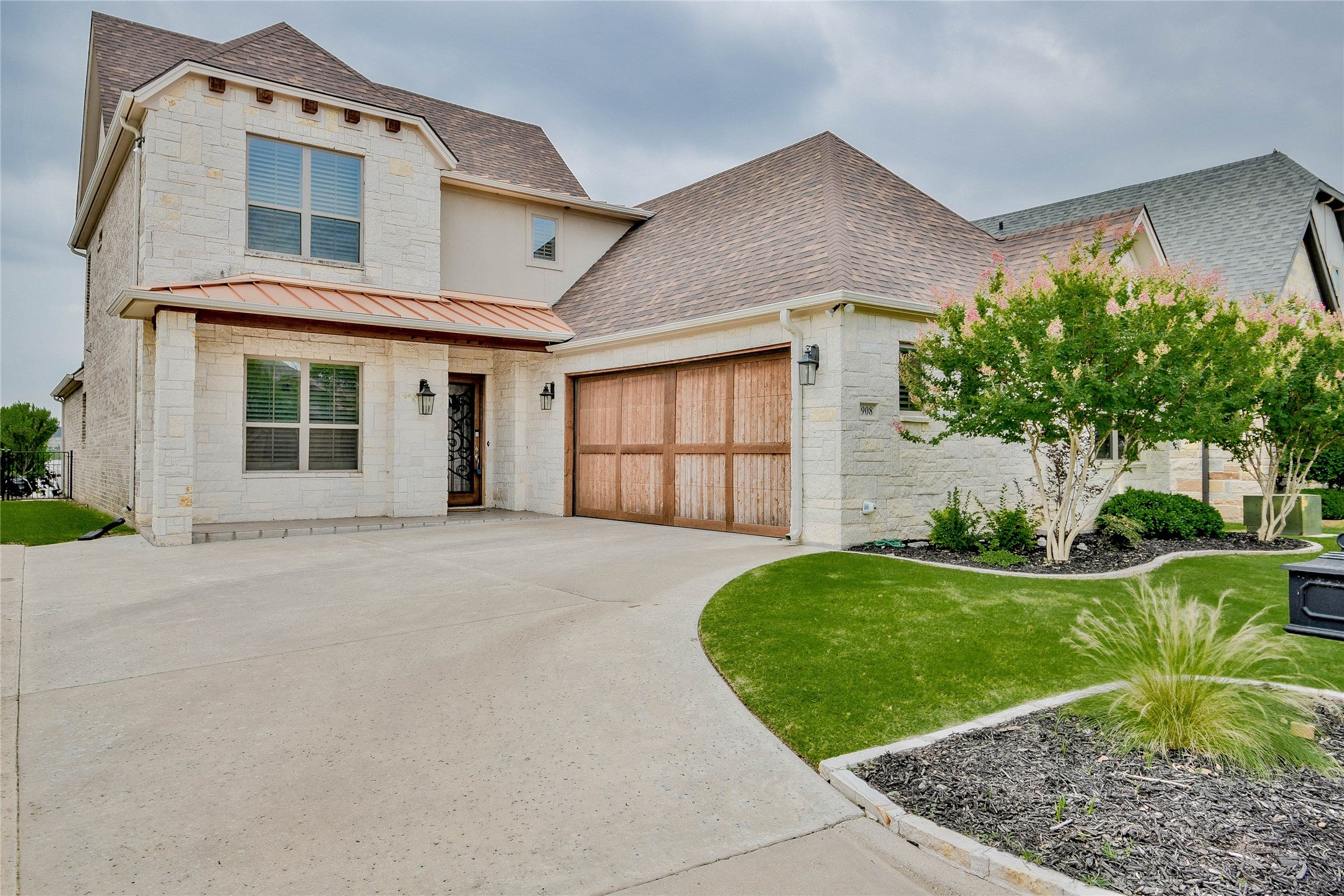 Granbury, Texas, 76048, United States, 3 Bedrooms Bedrooms, ,3 BathroomsBathrooms,Residential,Active,1828685