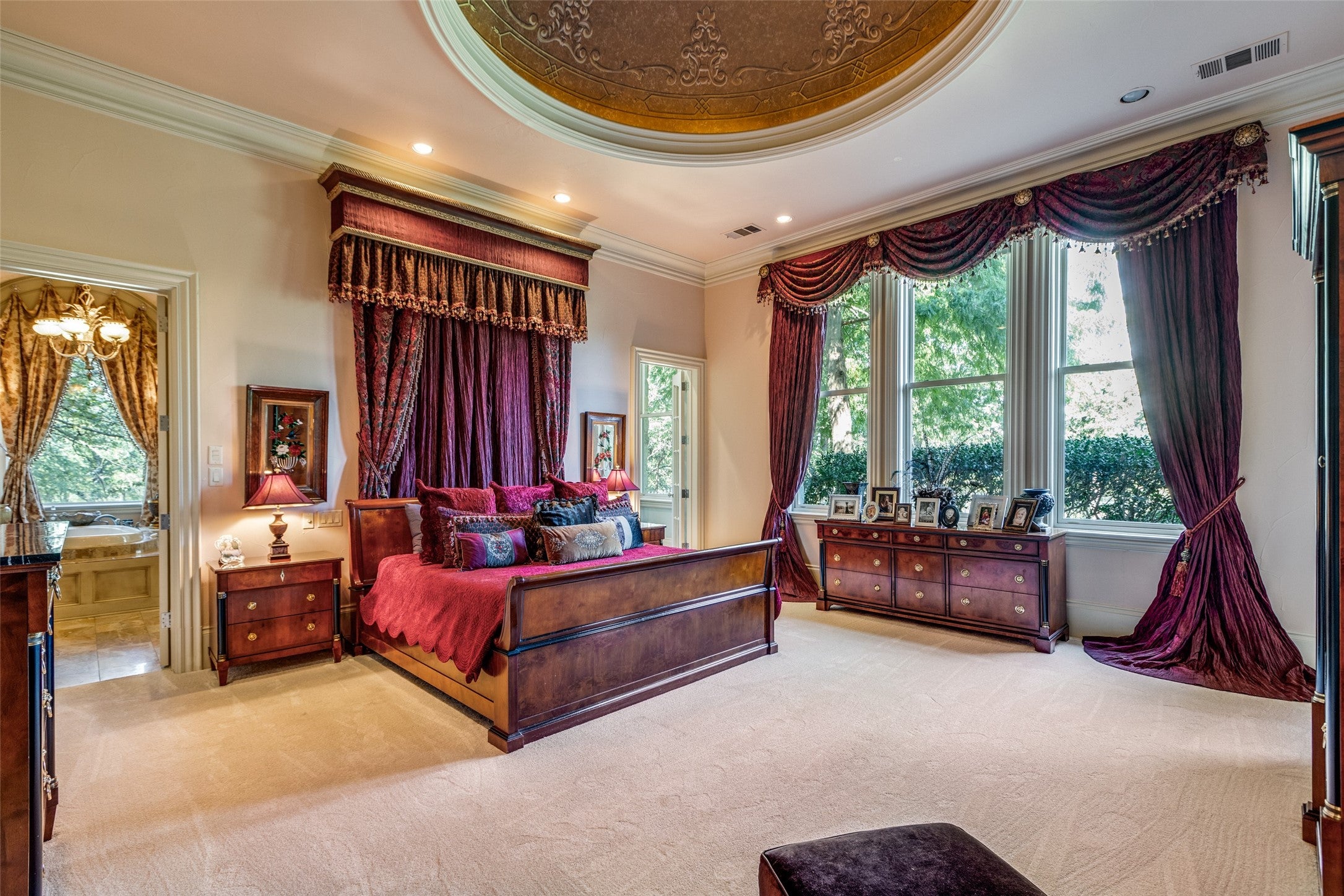 Pilot Point, Texas, 76258, United States, 6 Bedrooms Bedrooms, ,8 BathroomsBathrooms,Residential,Active,1953394