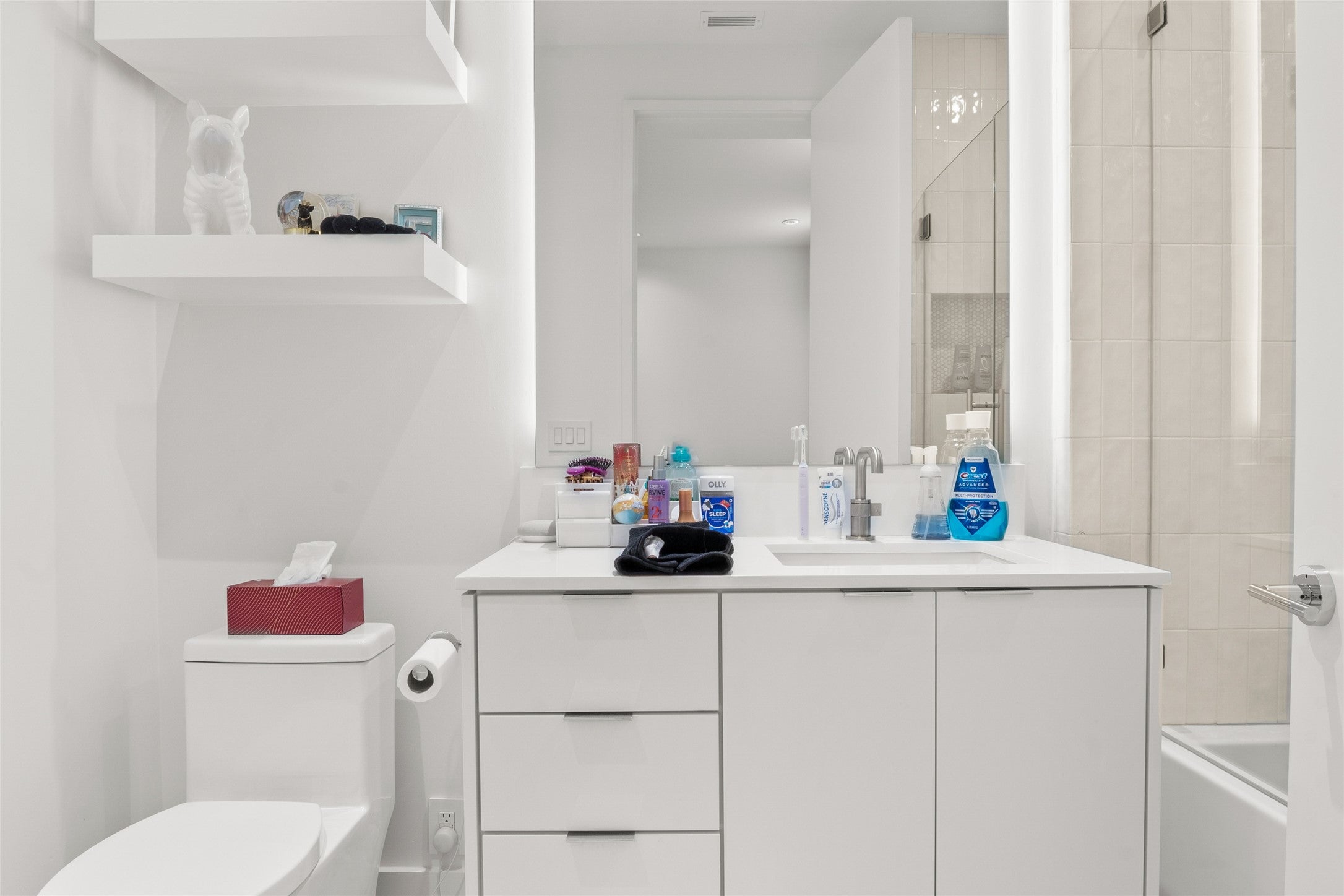 Flower Mound, Texas, 75022, United States, 5 Bedrooms Bedrooms, ,6 BathroomsBathrooms,Residential,Active,1964262